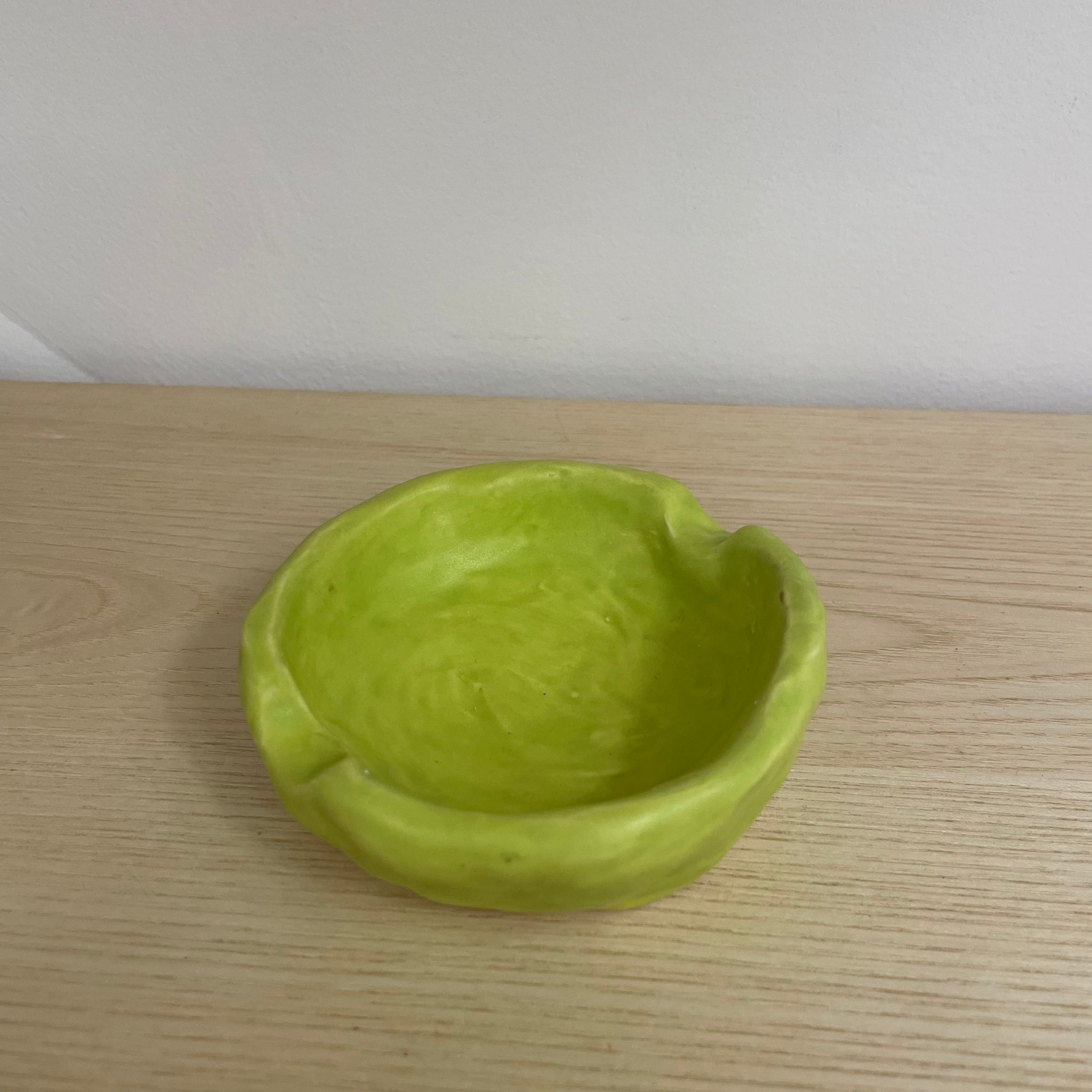 Premium Slime Goopy Ashtray for Adults - Non-Toxic, Reusable & Fun Smoking Accessory - Perfect for Home, Office, or Outdoor Use
