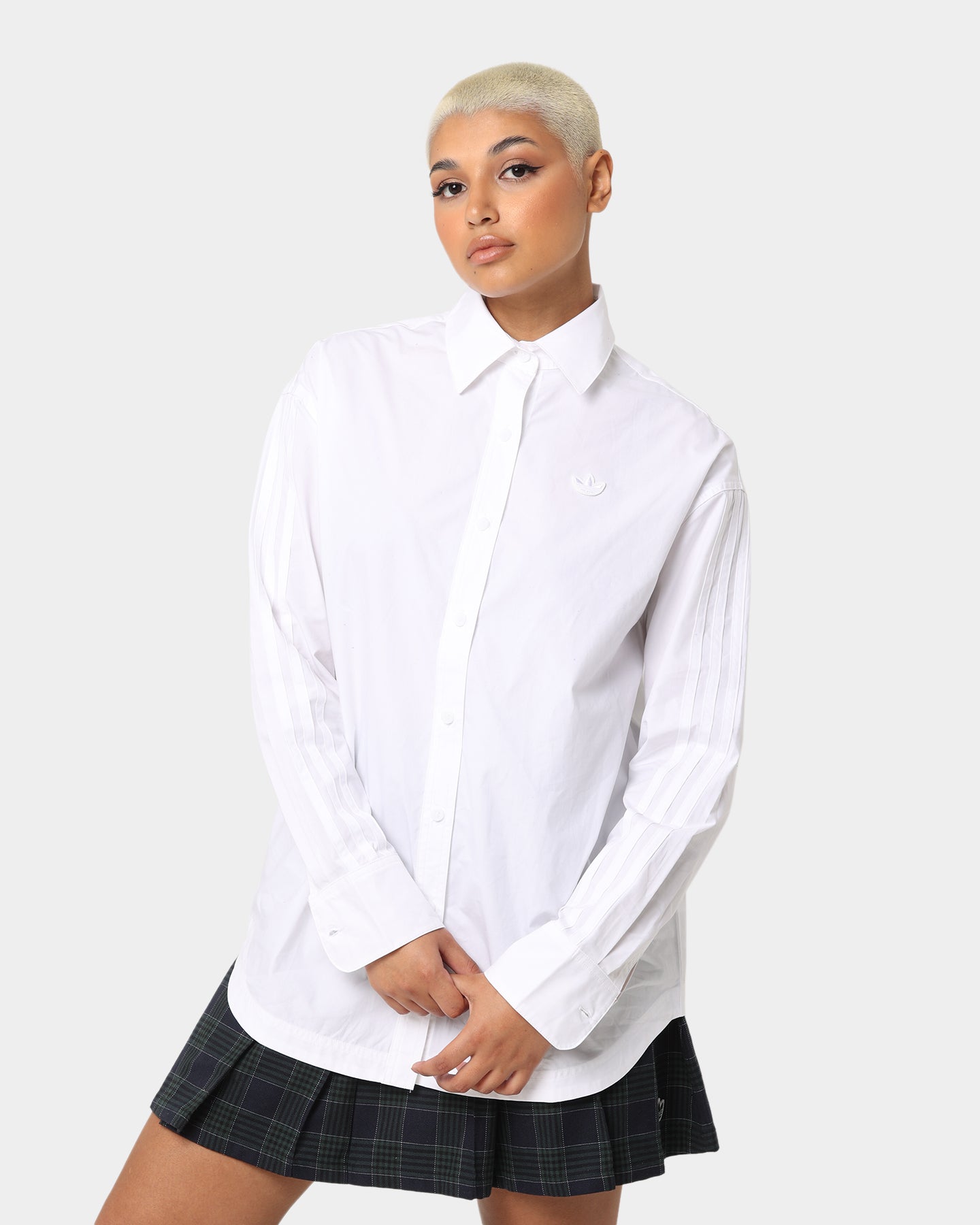 Adidas Women's Original Class of '72 T-Shirt - White Cotton Vintage Logo Tee for Casual Wear & Street Style Outfits