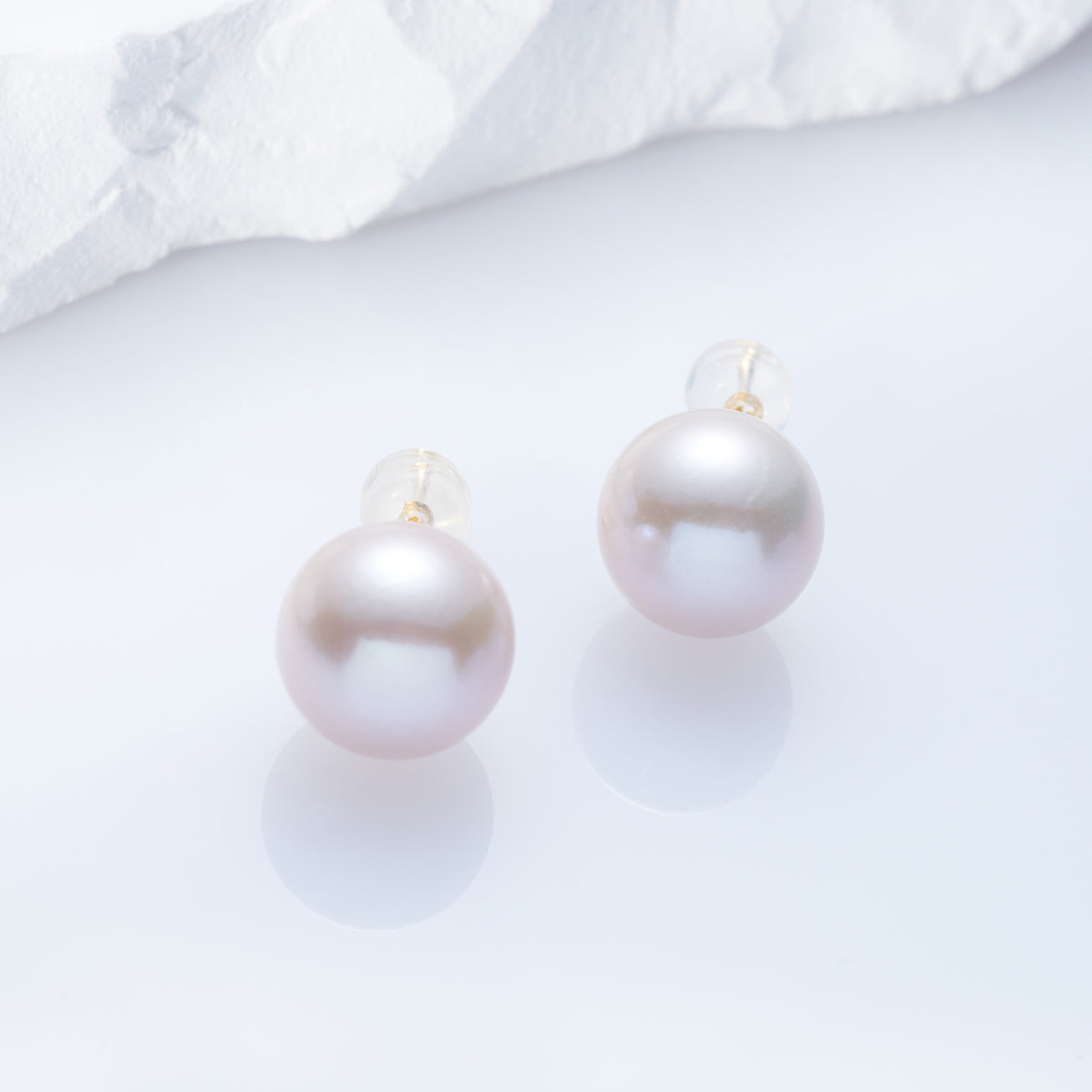 18K Gold Plated Edison Pearl Stud Earrings for Women - Classic Elegant Jewelry Gift for Birthday, Anniversary & Special Occasions