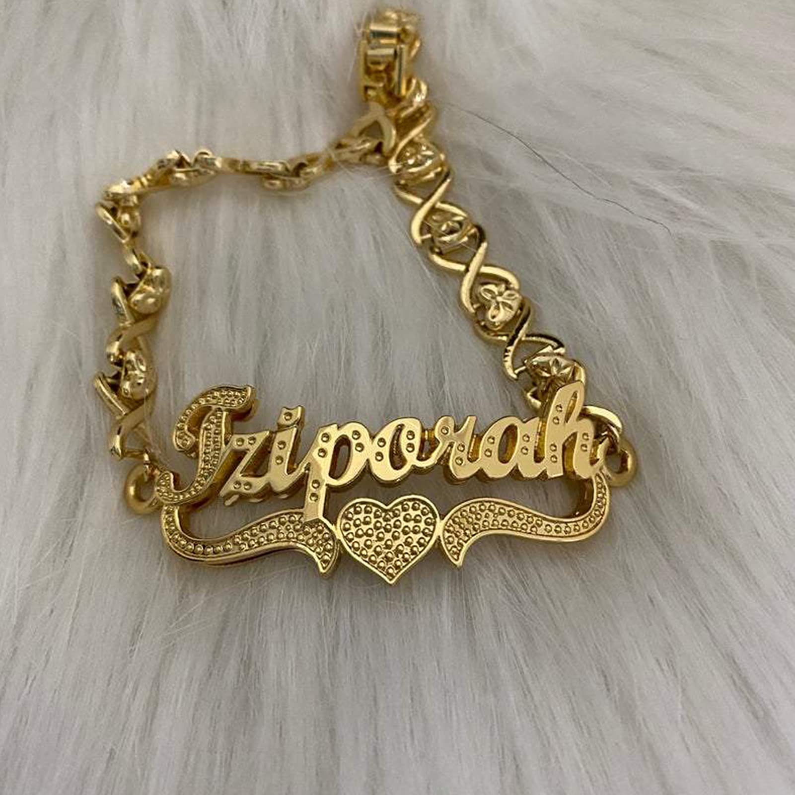BlingSparkle Personalized Name Bracelet for Women - 18K Gold Plated Custom Charm Cuff Bracelet with Heart Nameplate - Engrave Any Words - Perfect Jewelry Gift for Teen Girls & Best Friends - Ideal for Birthdays, Anniversaries & Special Occasions