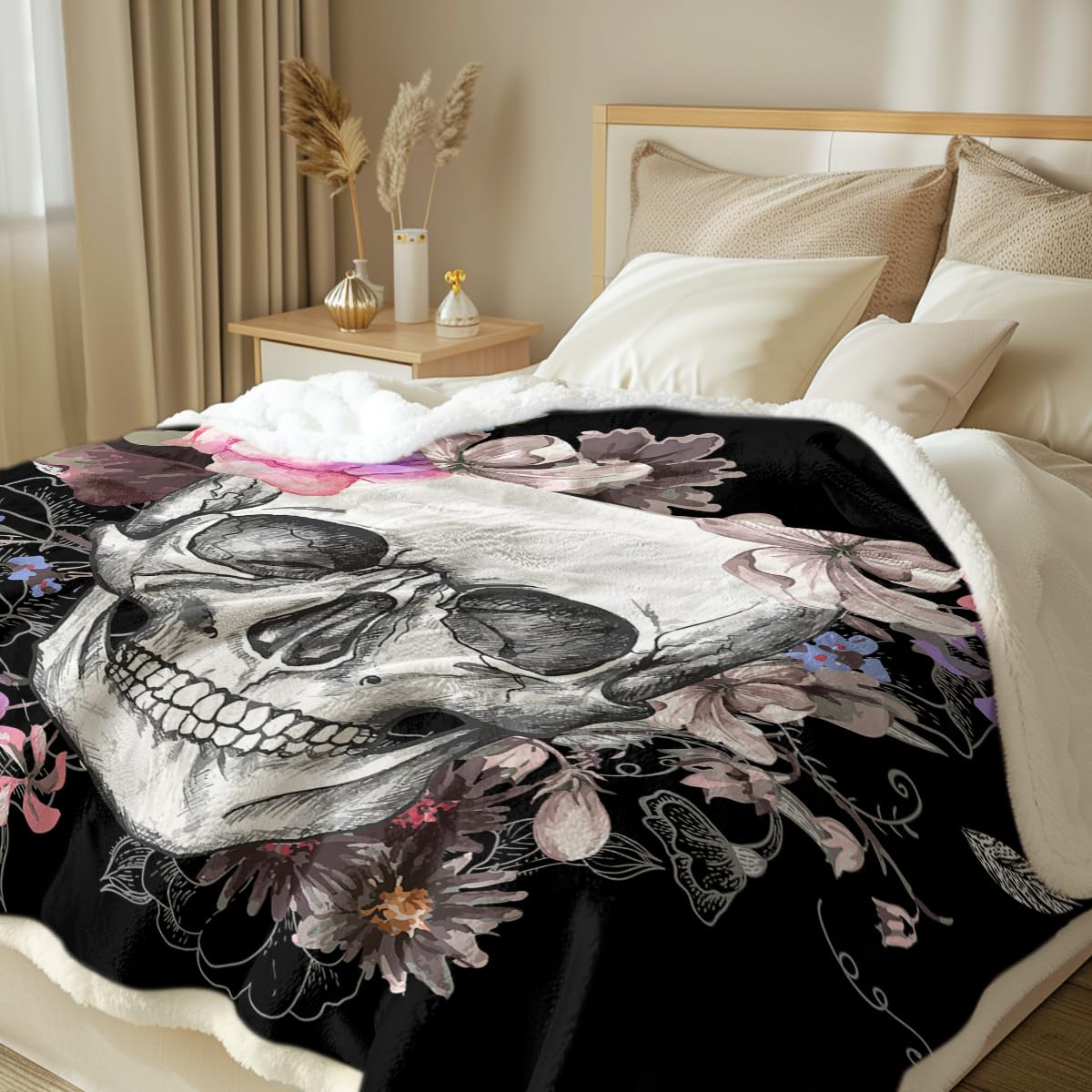 Sleepwish Fleece Throw Blanket - Skull Rose Sherpa Blanket for Women & Girls, Soft Fuzzy Black Pink Flower Blanket for Couch, Bed, Chair - Queen Size 90