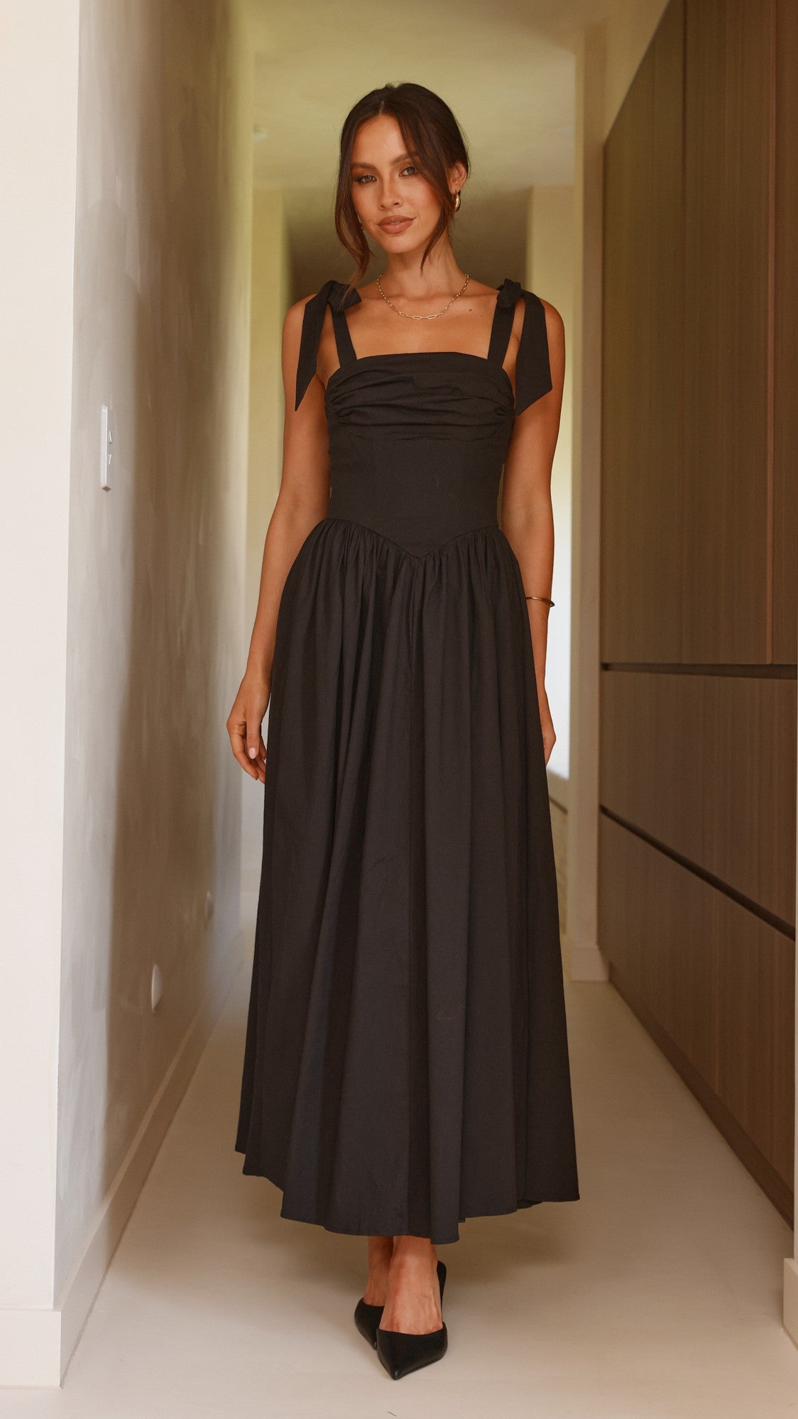 Haisley Maxi Dress for Women - Elegant Black Long Flowy Dress for Summer, Beach, Party & Evening Wear