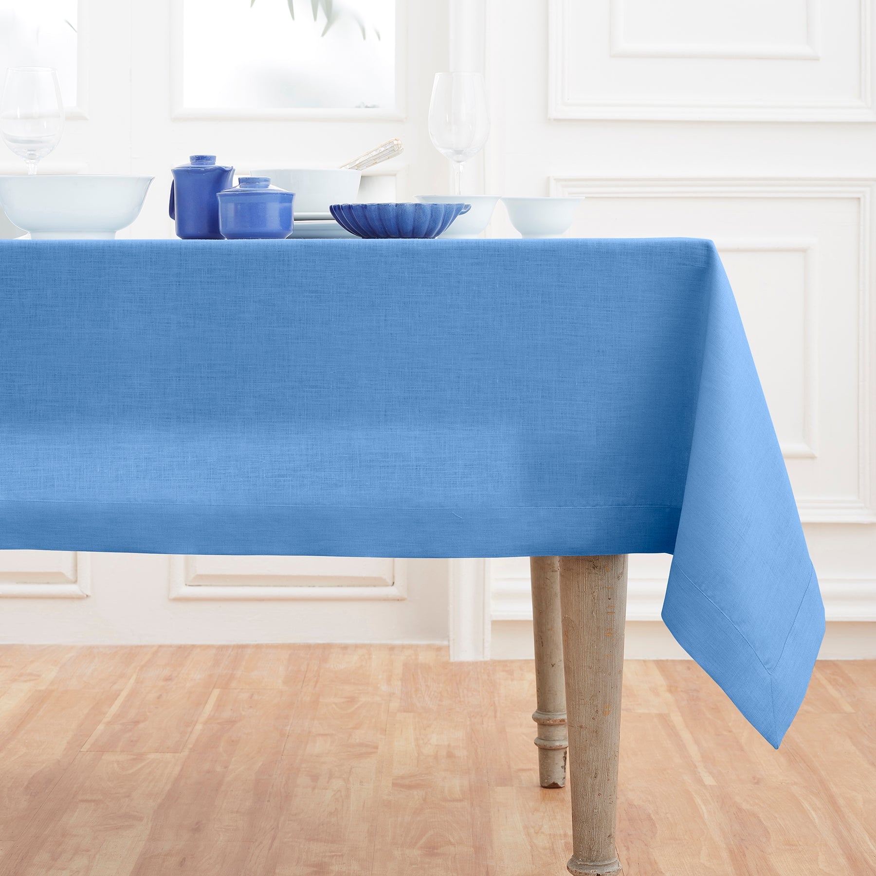 Premium Extra Large Fete Tablecloth - Waterproof & Stain-Resistant for Outdoor Parties, Weddings, and Events