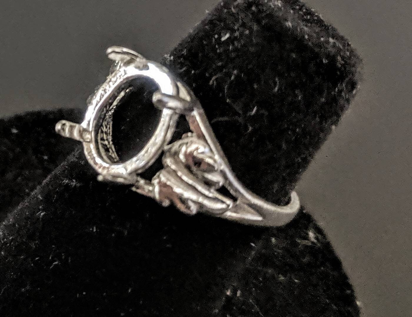 Solid Sterling Silver or 14kt Gold 7x5mm to 12x10mm Oval Cabochon Leaf Ring Setting - Size 5 to 8 (163566/143566) - Perfect for Handmade Jewelry, Nature-Inspired Designs & DIY Crafting