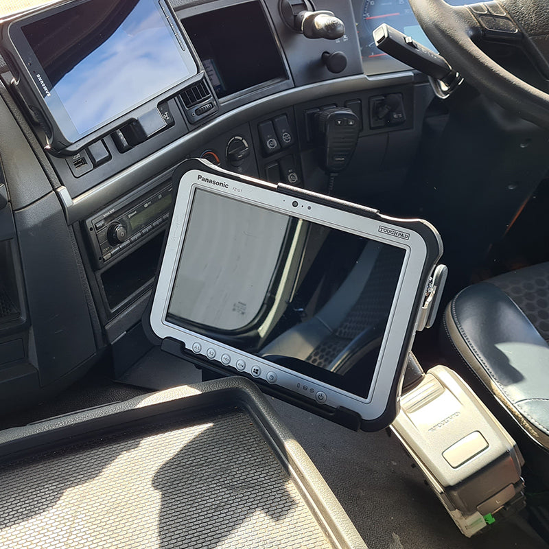 Volvo FM 3 Generation (2011-2013) Industrial Evolution InDash Mount - Secure Dashboard Phone Holder for Truck Drivers | Perfect for GPS Navigation & Hands-Free Calling