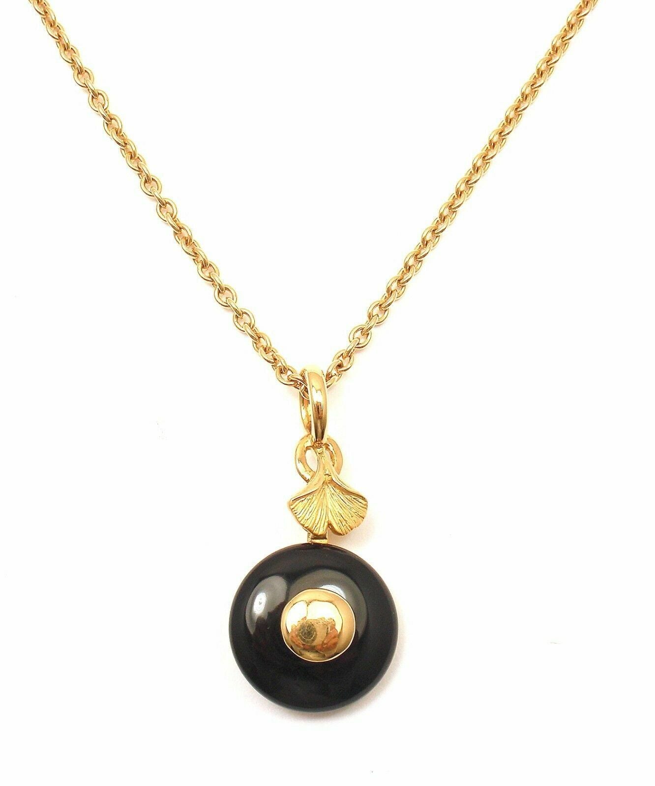 Authentic Carrera Y Carrera 18k Yellow Gold Ginkgo Onyx Pendant Necklace for Women - Elegant Layered Jewelry Gift for Anniversary, Birthday & Special Occasions