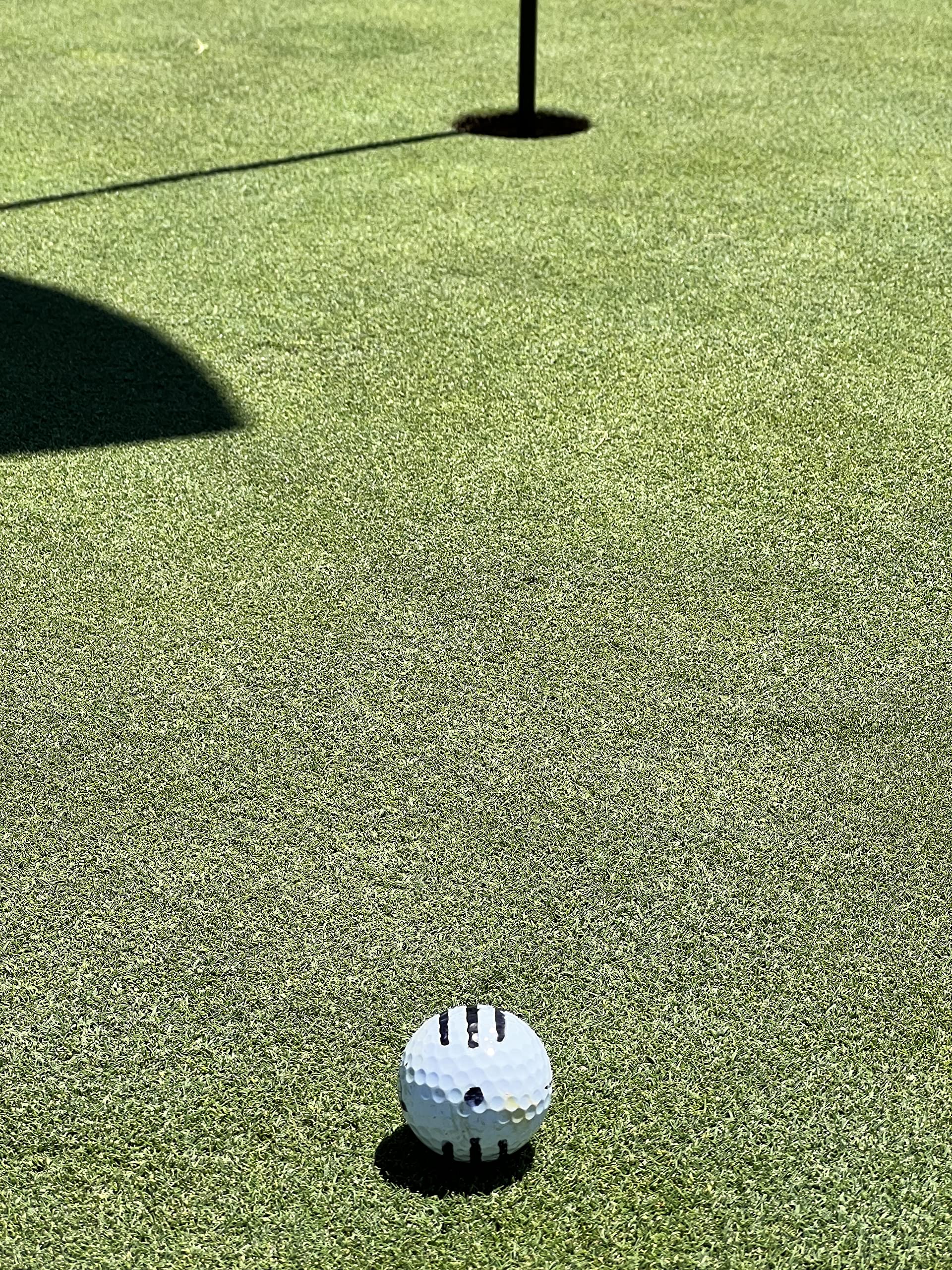 VISUALIZE Tri-Line Golf Ball Marker - High Precision Alignment Tool for Putting & Driving - Includes Marking Pens - Perfect for Practice & Tournament Play