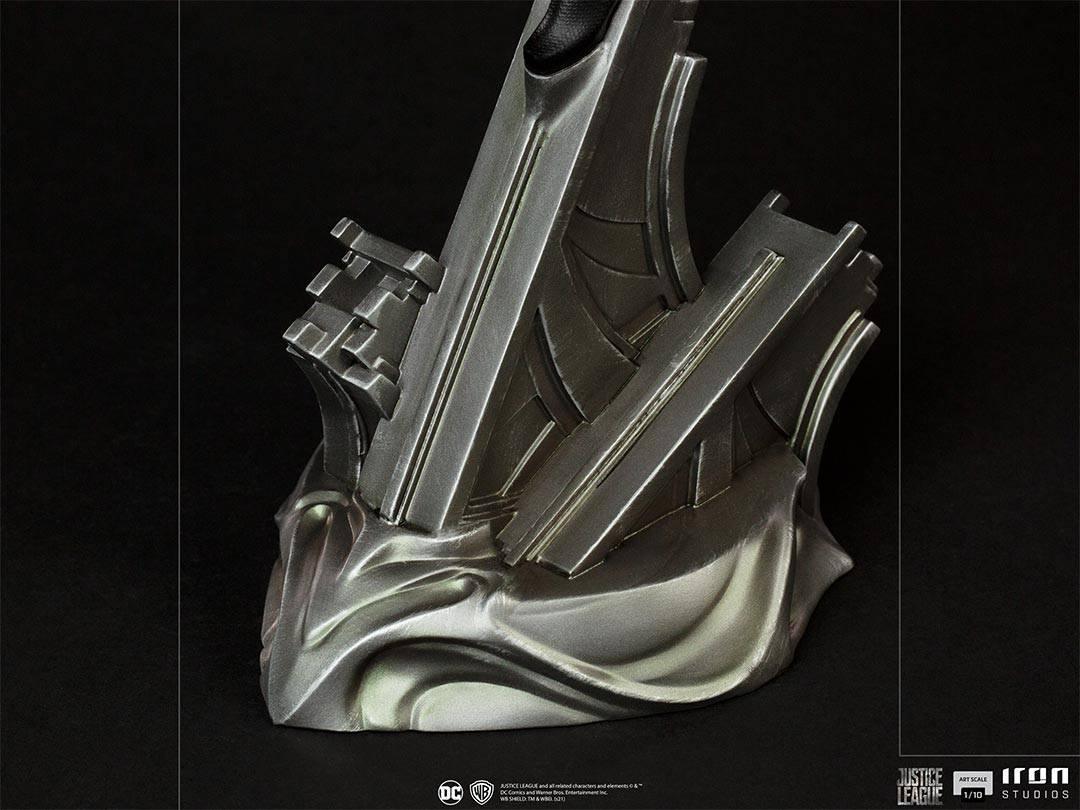 Iron Studios Zack Snyder's Justice League Superman Black Suit BDS Art Scale 1/10 Statue - Premium Collectible for DC Fans & Home Display