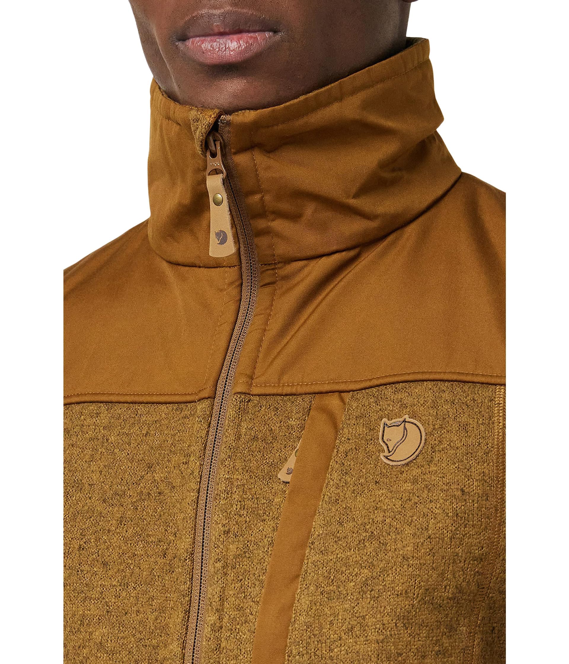 Fjallraven Men's Buck Fleece Vest - Lightweight Warm Outdoor Vest for Hiking, Camping & Casual Wear | Water-Resistant & Durable