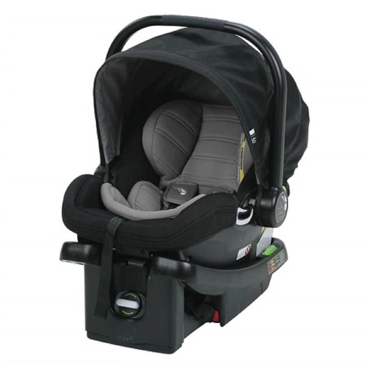 **Baby Jogger City Mini GT All-Terrain Stroller & City Go 2 Infant Car Seat Travel System - Lightweight, Compact Fold for Urban & Outdoor Adventures**    **使用场景:** Perfect for city strolls, jogging, travel, and everyday errands with your baby.