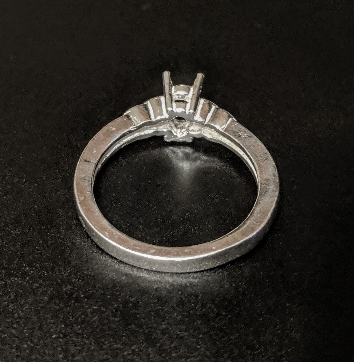 Solid Sterling Silver or 14kt Gold 7x5mm 20x15mm Oval Double Vee Shank Ring Setting - Size 7 (163847/143847) - Perfect for Engagement Rings, Wedding Bands & Jewelry Making