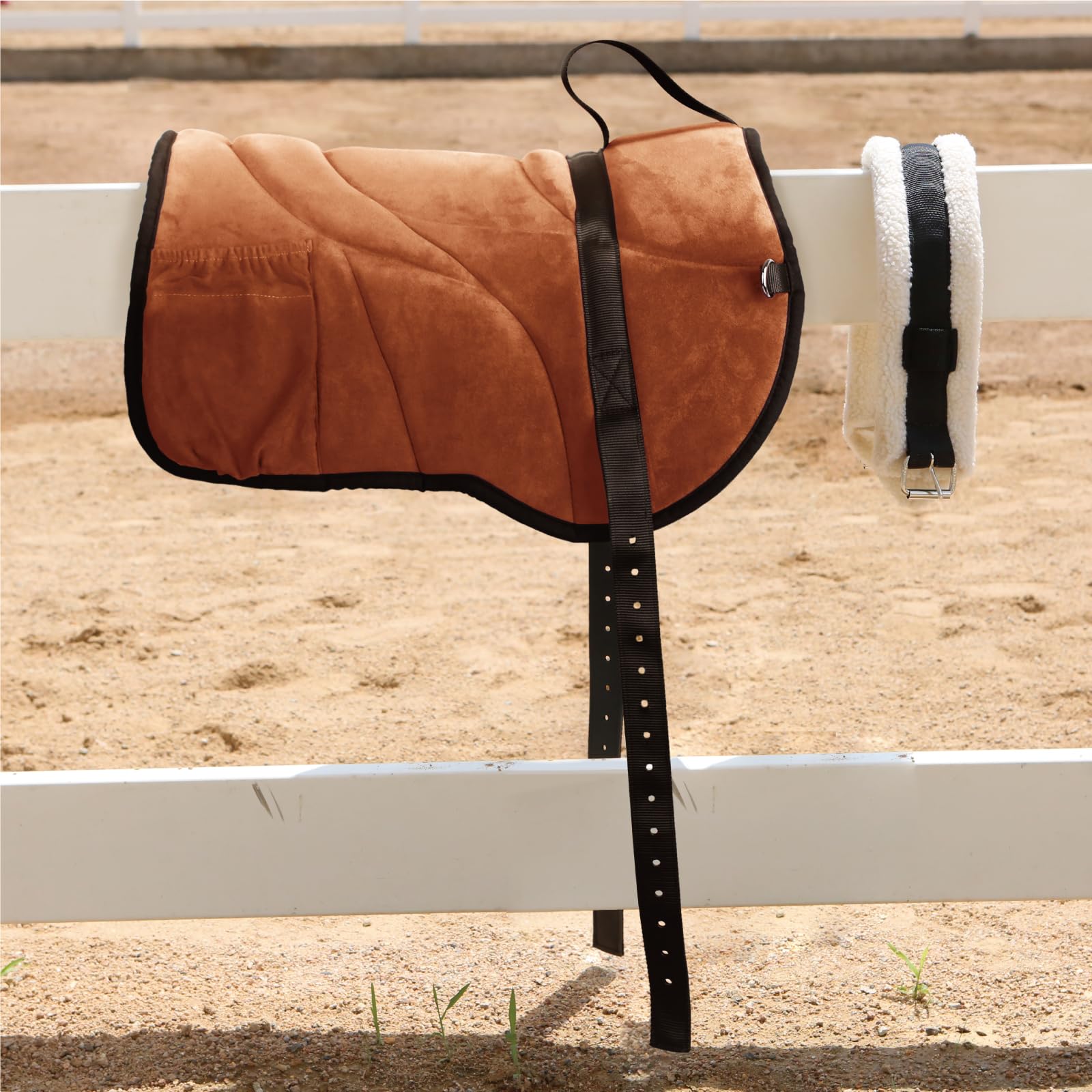 Harrison Howard Anti-Slip Bareback Pad - Extra Thick Center for Maximum Support, Ergonomic Design with Side Pockets & Matching Girth - Perfect for Trail Riding, Horse Training and Comfortable Bareback Riding