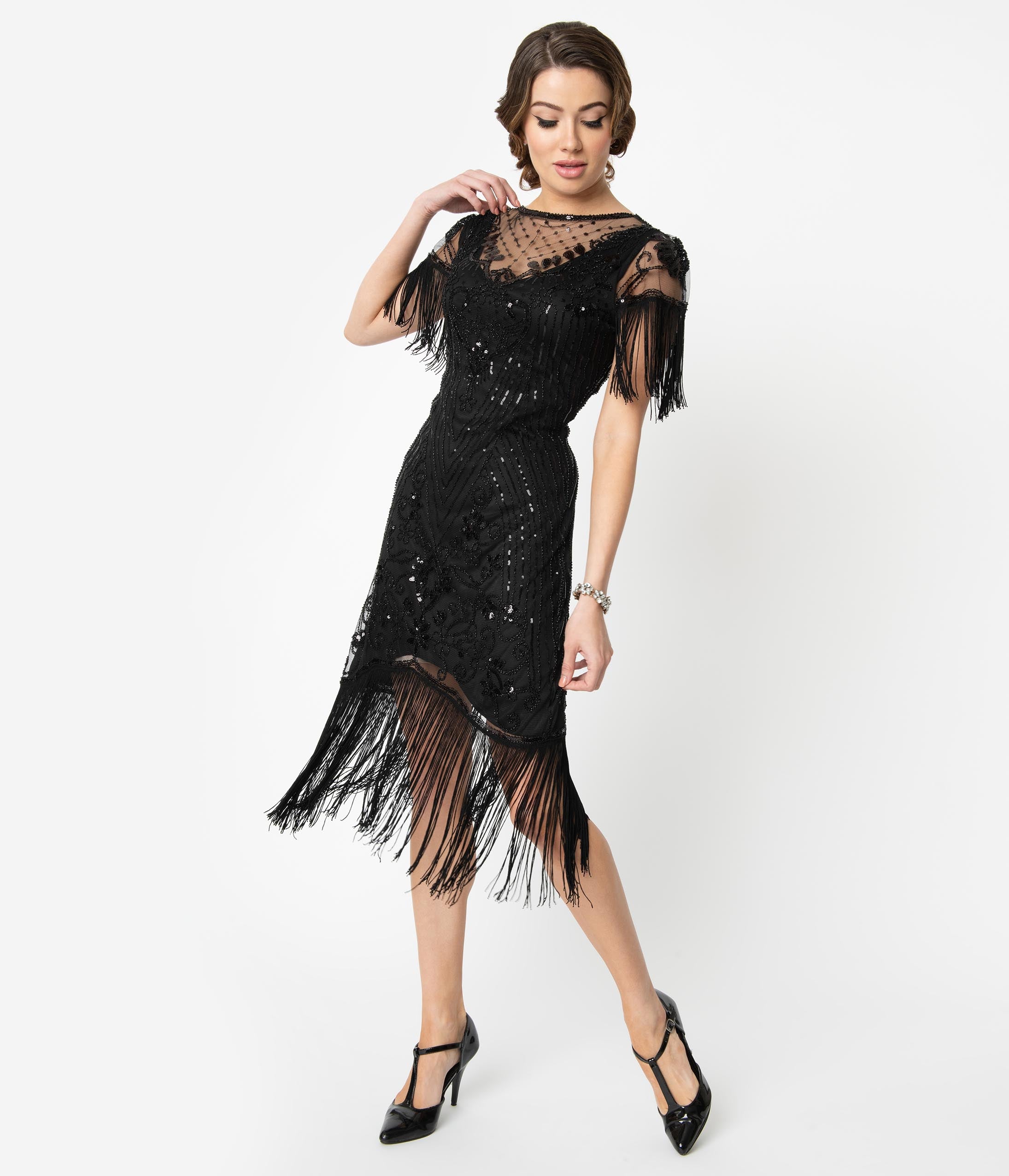Vintage 1920s Black Beaded Fringe Flapper Dress with Sleeves - Roaring 20s Gatsby Party Costume, Halloween Outfit, Jazz Age Themed Event Dress
