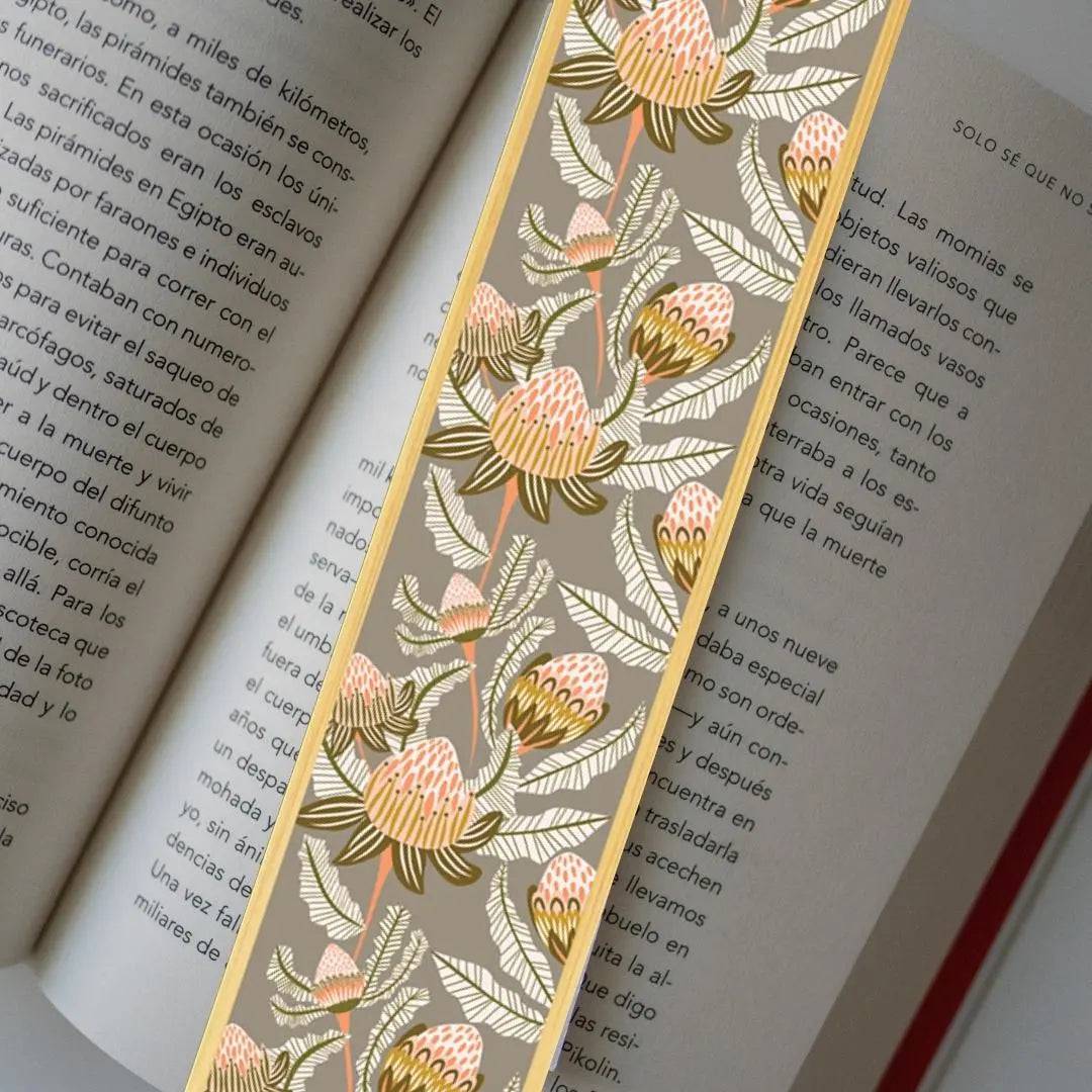 Bush Tone Proteas Australian Wooden Bookmark - Handmade Floral Bookmark for Reading, Gifts & Collectibles - Perfect for Book Lovers, Travelers & Nature Enthusiasts