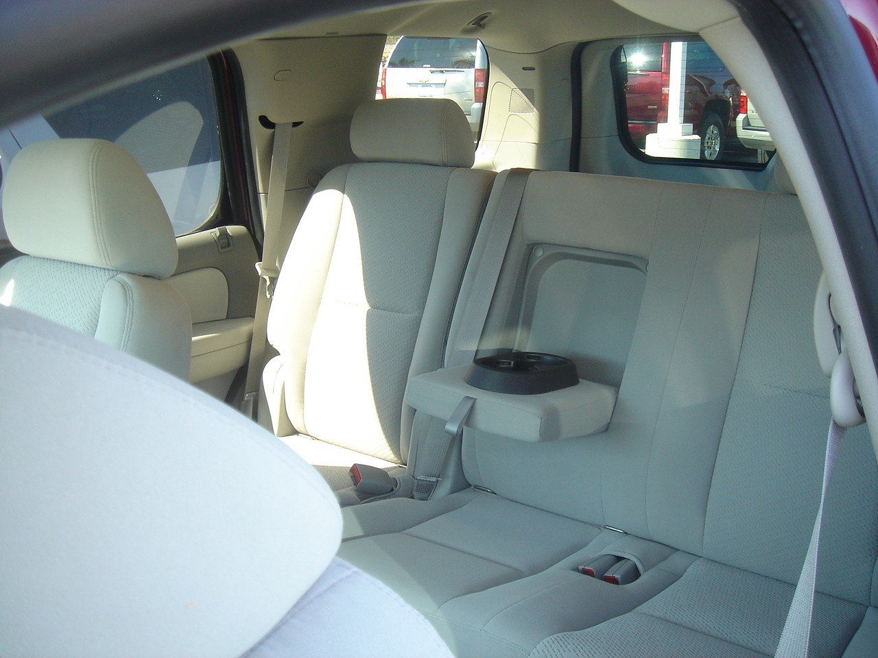 Premium CH23 Beige Velour Seat Covers for Chevy Suburban, Tahoe & GMC Yukon - Complete 3 Row Set (Front Buckets, 60/40 Middle Bench, 50/50 Rear Bench) - Durable & Custom Fit Car Seat Protectors for Comfort & Style - Perfect for Family Road Trips & Daily Commutes
