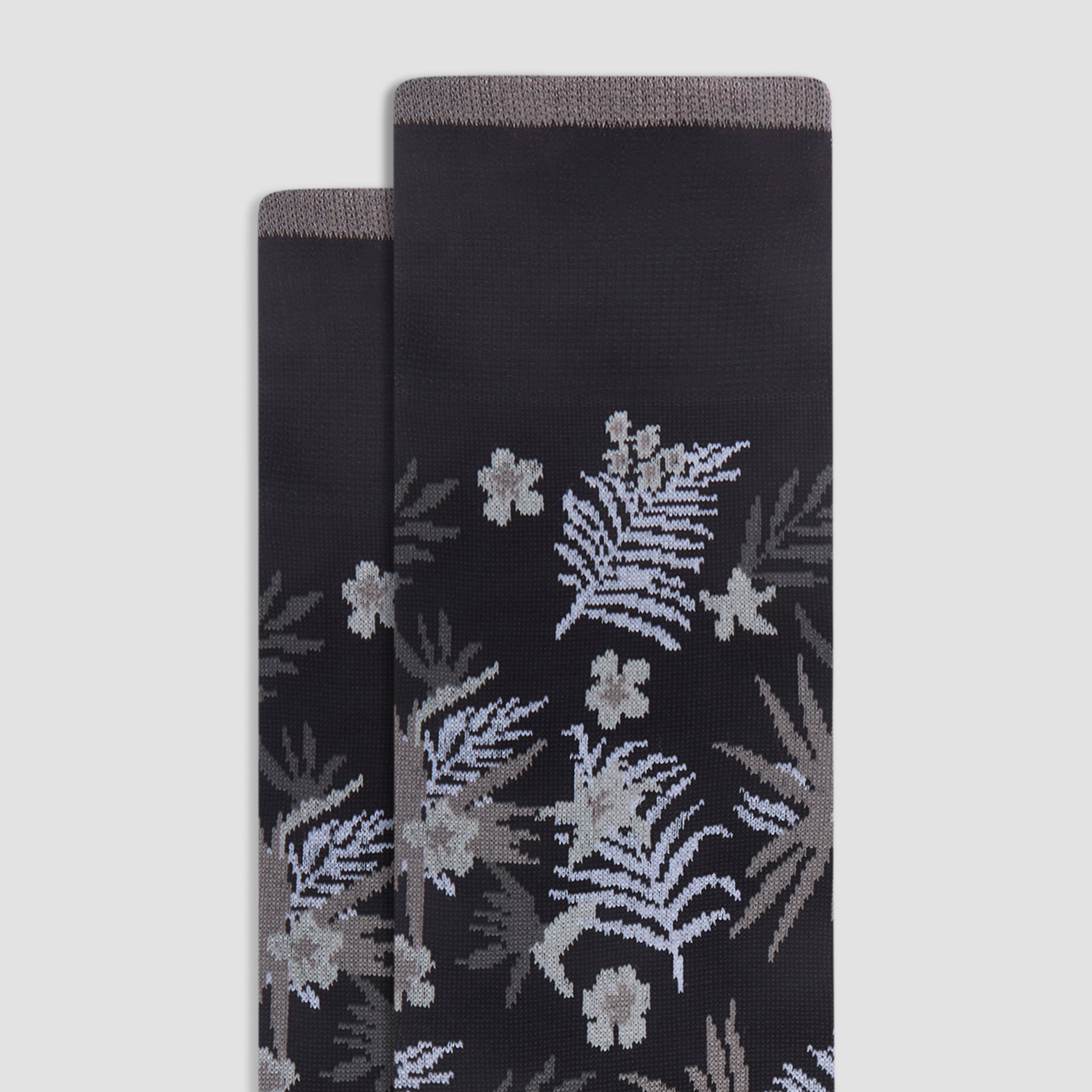 Floral Mid Calf Socks for Women - Soft Cotton Ankle Socks with Cute Flower Patterns - Perfect for Spring Outfits, Casual Wear & Gift Giving