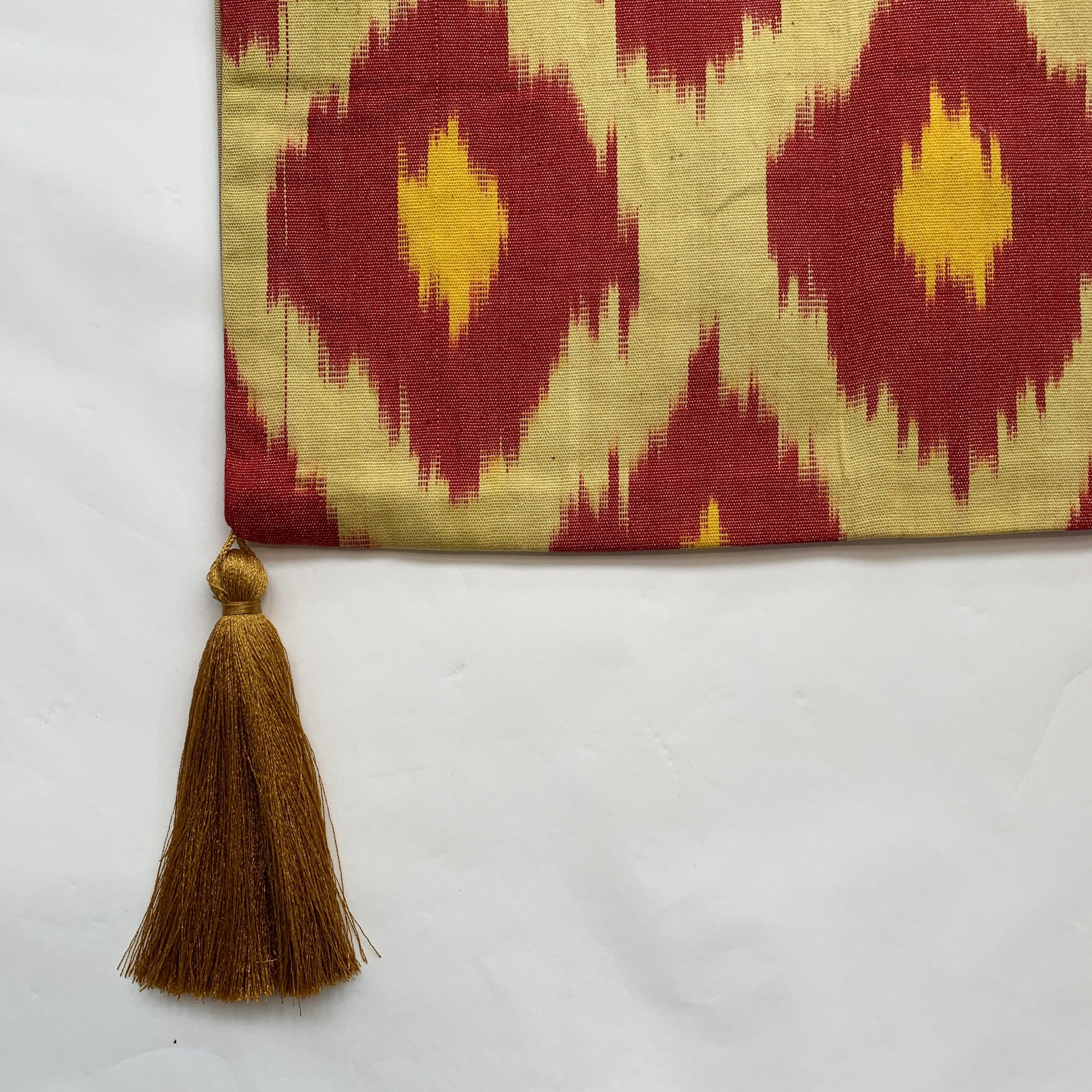 Handwoven Ikat Table Runner - Boho Chic Dining Decor for Farmhouse, Rustic, and Modern Tables - Perfect for Weddings, Parties, and Everyday Use
