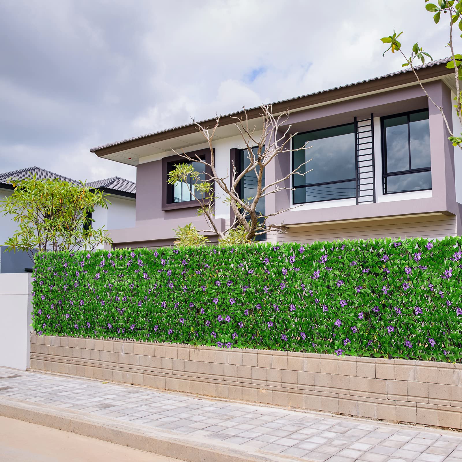 DOEWORKS 4PCS Expandable Faux Ivy Privacy Fence Screen - Outdoor Balcony, Patio, Garden Decor - UV Resistant Artificial Hedge Panels for Backyard, Deck, and Poolside Privacy Protection