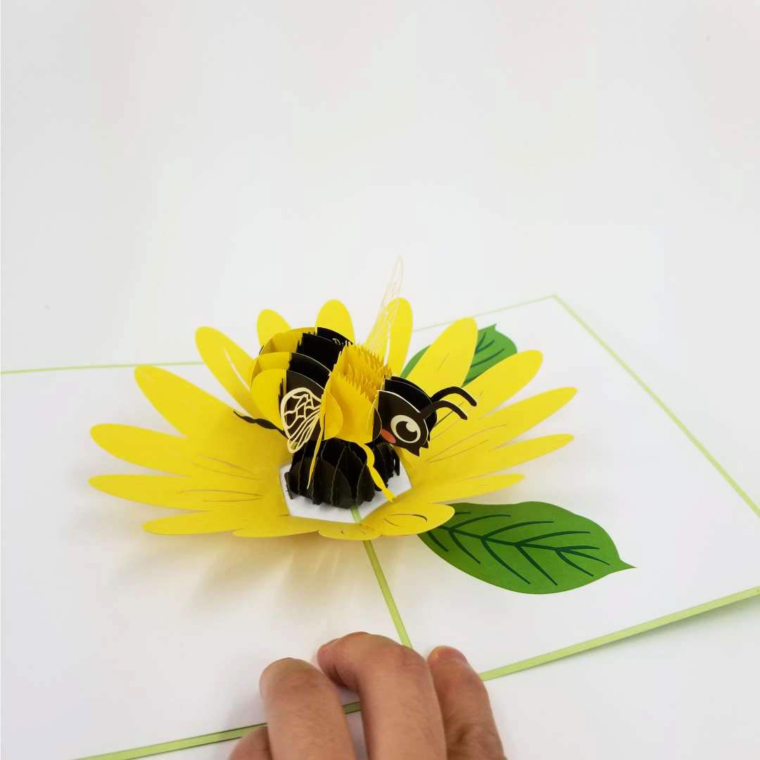 3D Bee Pop Up Greeting Card - Birthday Card, Just Because Card, Mother's Day Card for Kids, Children, Son & Daughter | Perfect for Birthday Wishes, Surprise Messages & Special Occasions