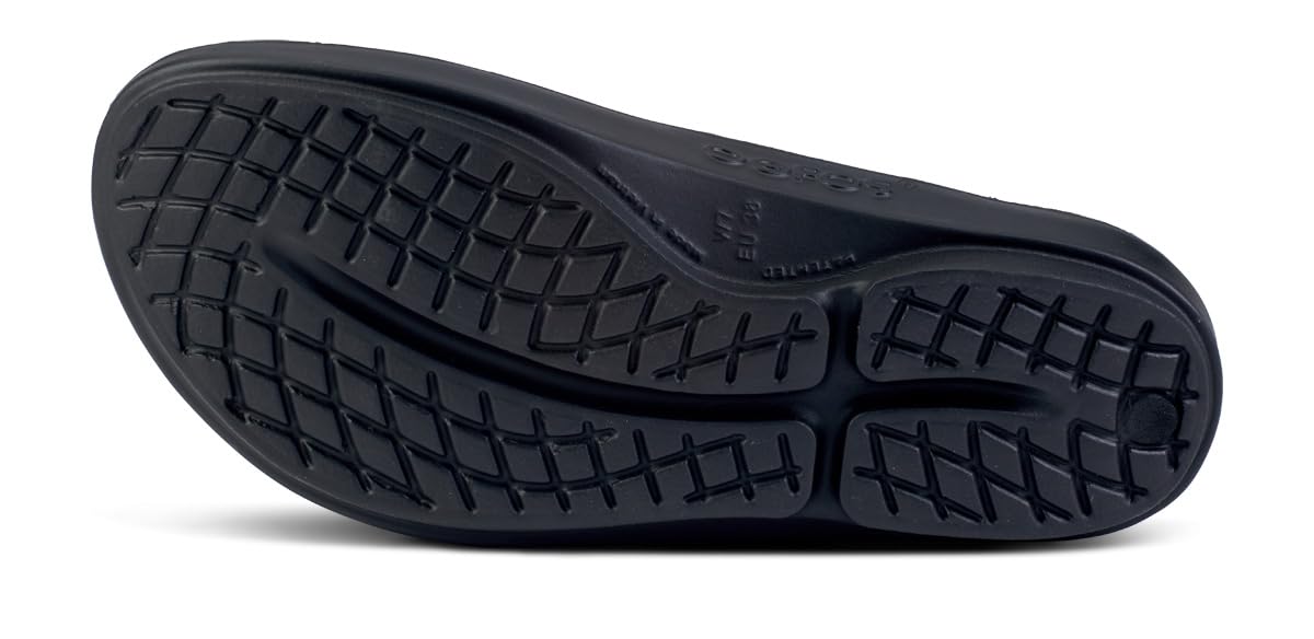 OOFOS Women's Recovery Sandals - Comfortable & Supportive Footwear for Post-Workout, Walking & Everyday Wear