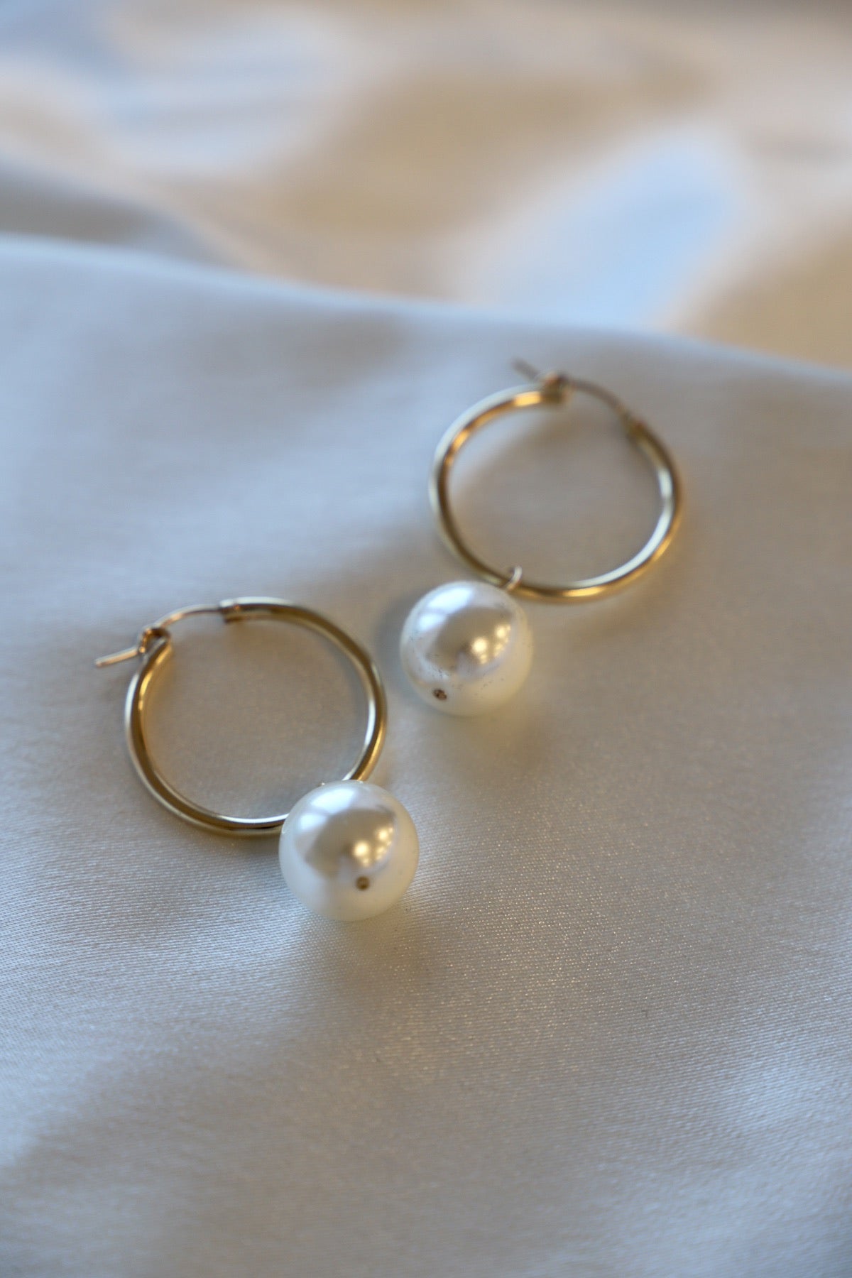 Oversized Audrey Pearl Hoop Earrings - Elegant & Trendy Statement Jewelry for Women | Perfect for Parties, Weddings & Everyday Wear