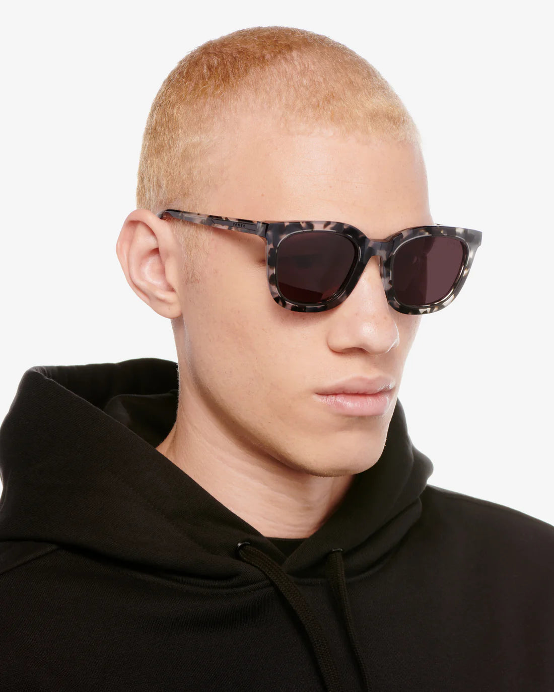 VANTA Aquila Polarized Sunglasses - Tortoise & Black Metal Frame - UV Protection for Men & Women - Perfect for Driving, Running, and Outdoor Activities