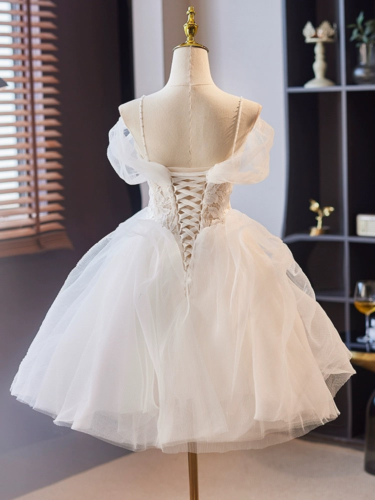 Elegant Off Shoulder Sweetheart Neck Tulle Lace White Short Prom Dress for Homecoming, Party & Special Occasions | Formal Evening Gown for Teens & Juniors