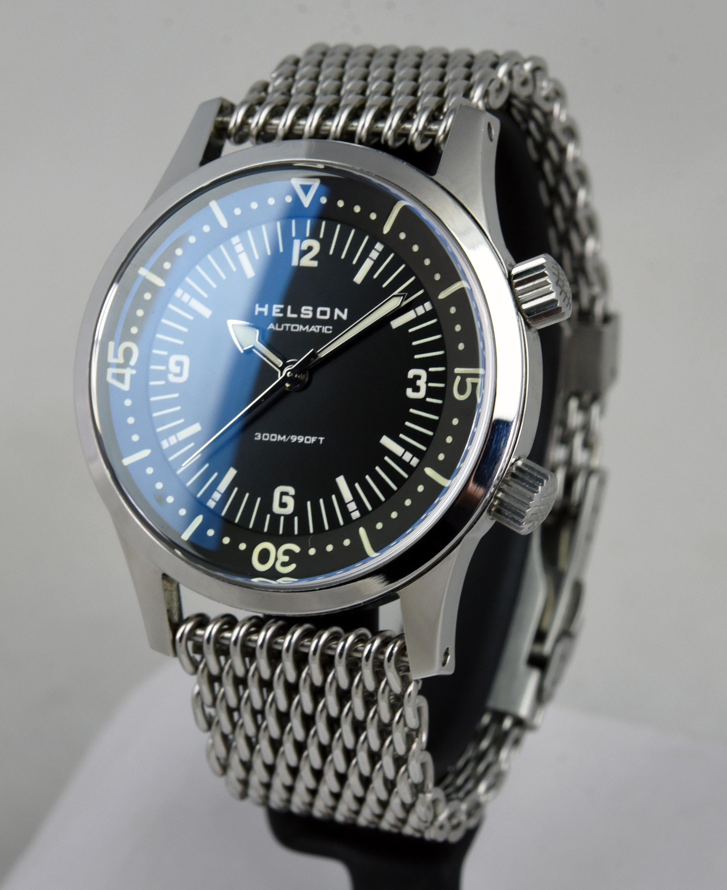 Pre-Owned Helson Hammerhead 42mm Men's Diver Watch - Luxury Stainless Steel Automatic Dive Watch for Professional Scuba Diving & Water Sports