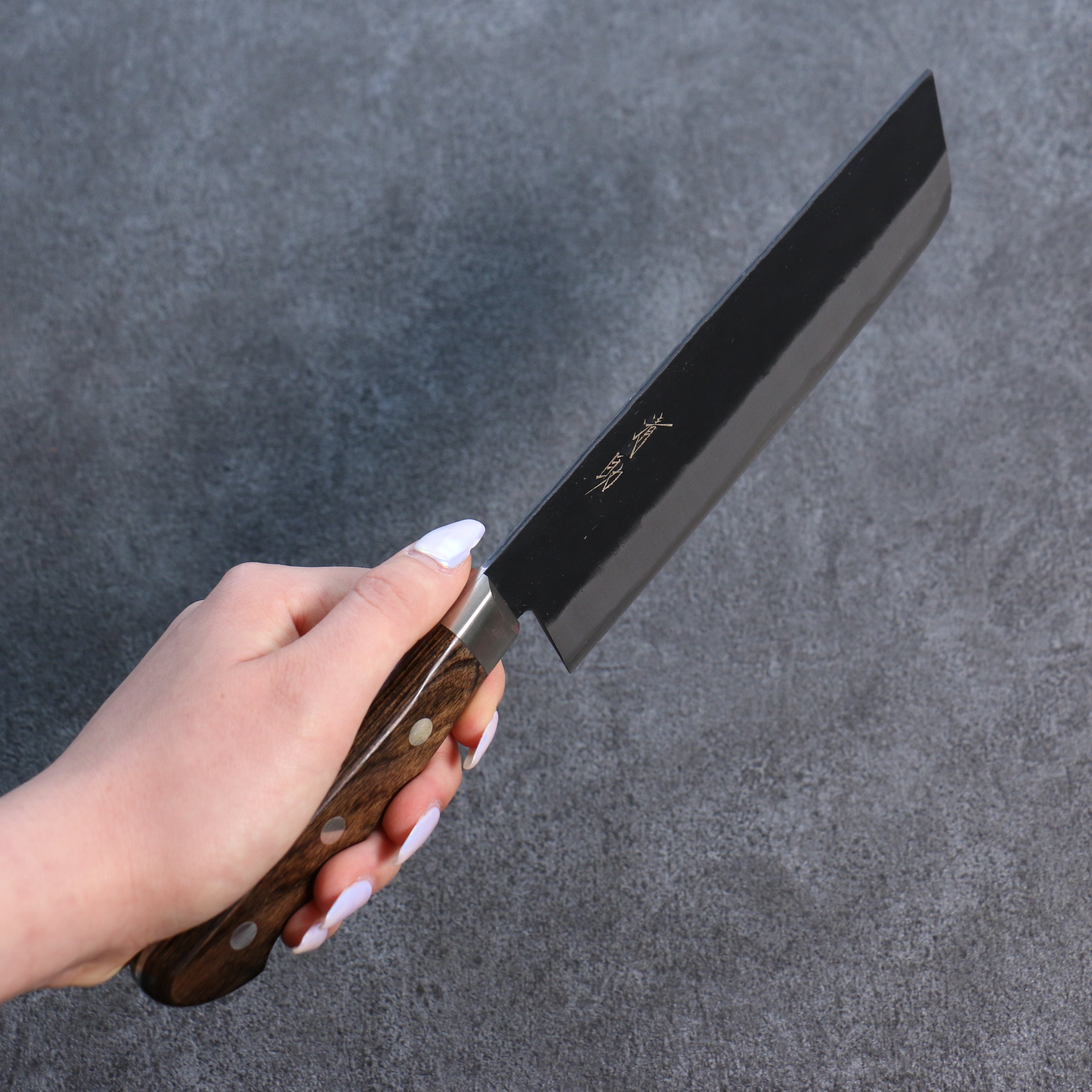 Premium Seisuke Blue Super Black Nakiri Knife 165mm - Japanese Chef Knife with Brown Pakkawood Handle - Ideal for Slicing Vegetables, Herbs & Sushi Preparation