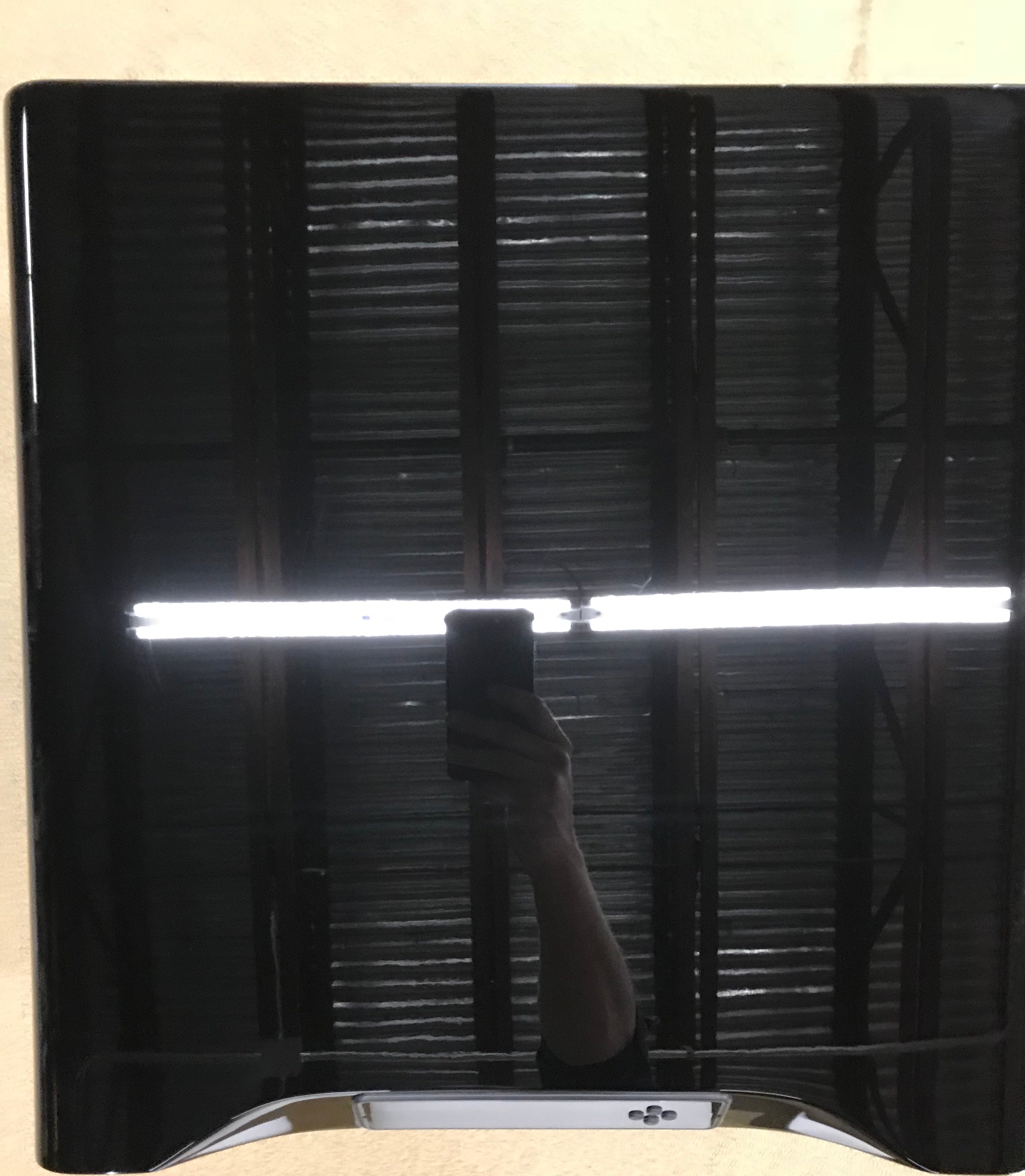 SB16 Ultra High Gloss Piano Black Power Outlet - Perfect for Home, Office, and Studio Electrical Installations