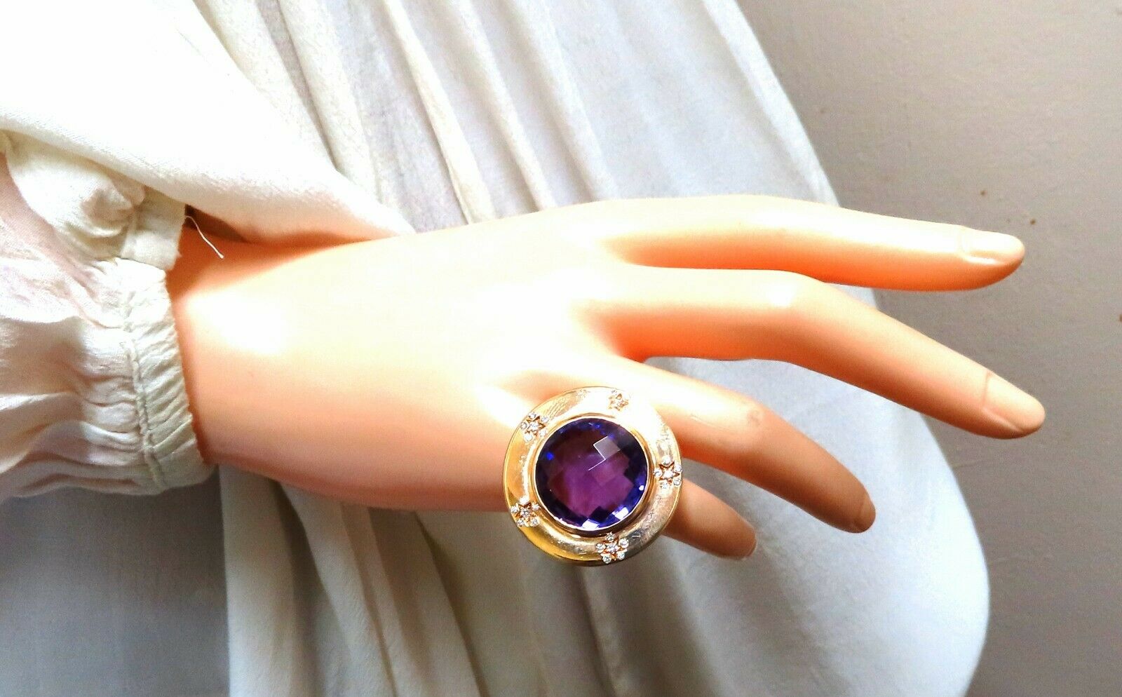 17ct Natural Amethyst Diamond Ring in 18kt Gold - Italian Crafted Jewelry for Women, Elegant Gift for Anniversary, Engagement & Special Occasions