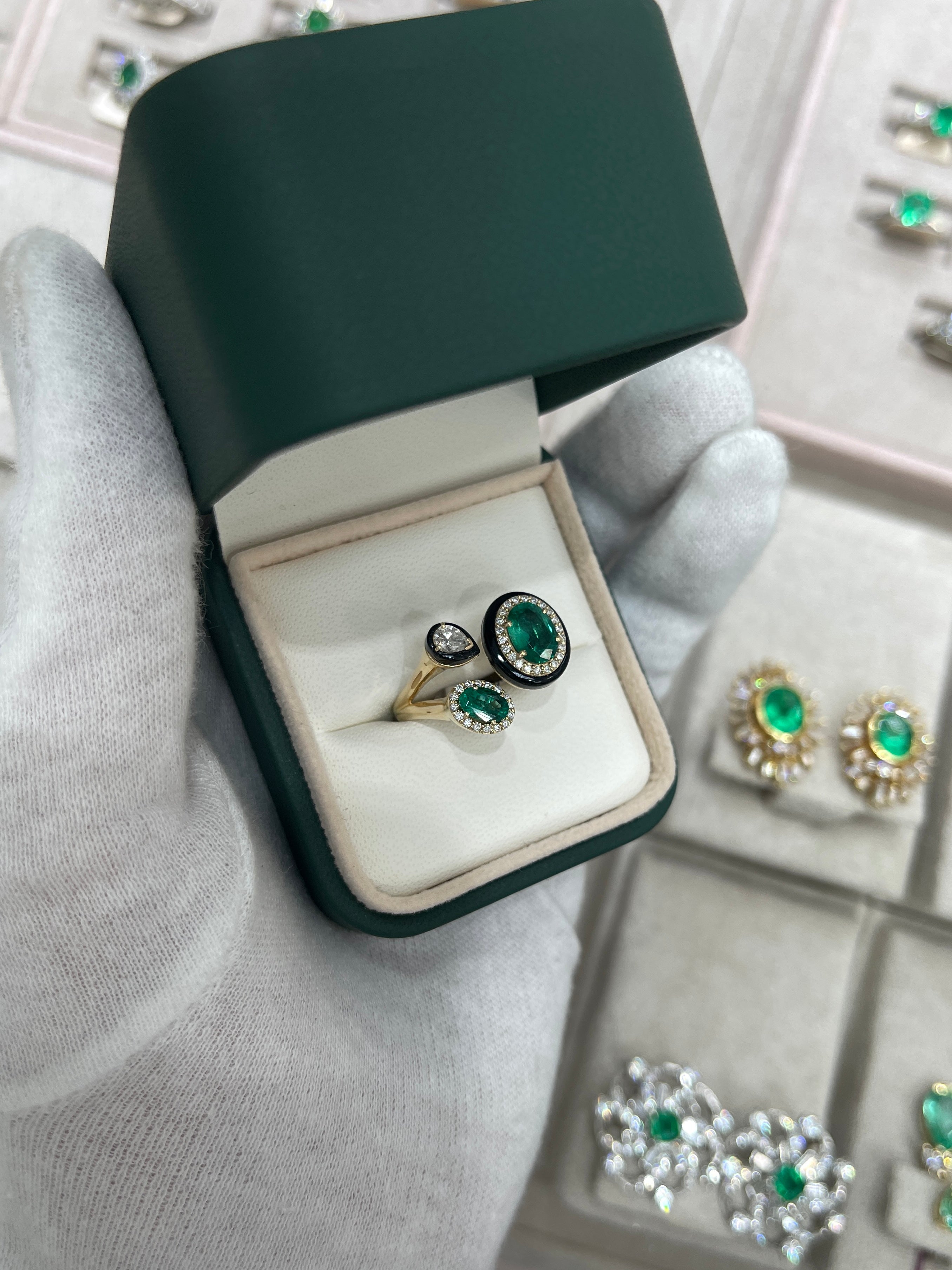 3.87tcw Oval Emerald Diamond Black Onyx Cluster Statement Ring in 14K Gold - Elegant Jewelry for Weddings, Parties & Special Occasions