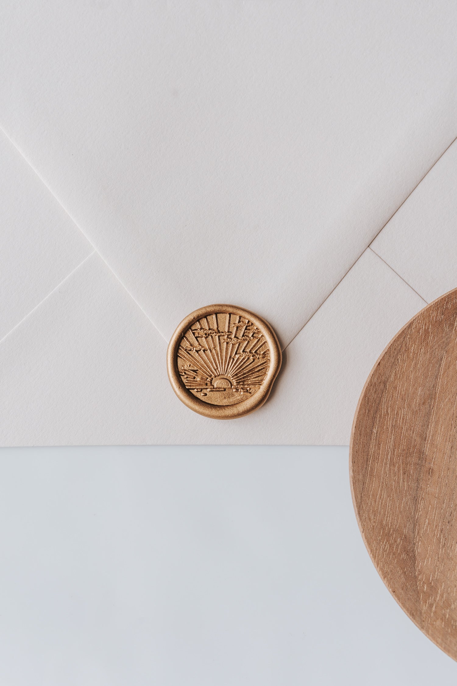 Vintage Brass Sunrise Wax Seal Stamp for Wedding Invitations, Letters & DIY Crafts - Elegant Wax Seal Kit for Envelopes, Scrapbooking & Calligraphy