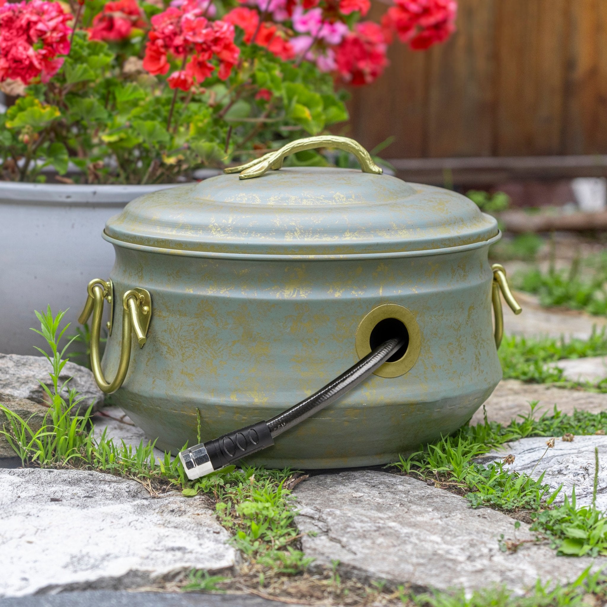 Sedona Hose Pot with Lid - Decorative Outdoor Garden Hose Holder with Brass Accents - Perfect for Organizing Garden Hoses in Backyards, Patios, and Lawns