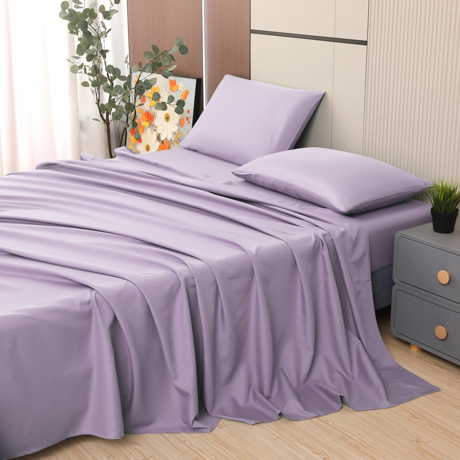 Toodou Soft Silky Touch Lavender Twin Fitted Sheet - Breathable, Wrinkle & Fade Resistant Mattress Cover - Most Comfortable & Luxurious Bedding for Guest Rooms, Dorms & Cozy Home Decor