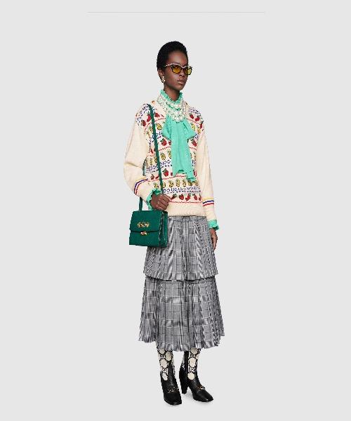 Gucci Zumi Small Shoulder Bag in Grainy Leather - Green Crossbody Purse for Women | Perfect for Work, Travel & Evening Events