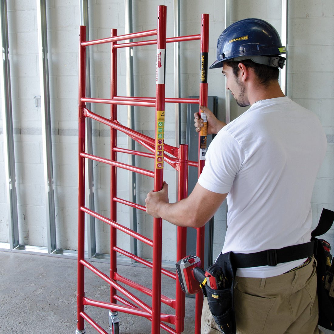 Buildman™ 6-Foot Portable Scaffold - Lightweight Aluminum Folding Work Platform for Construction, Painting & Home Repair - Indoor & Outdoor Use