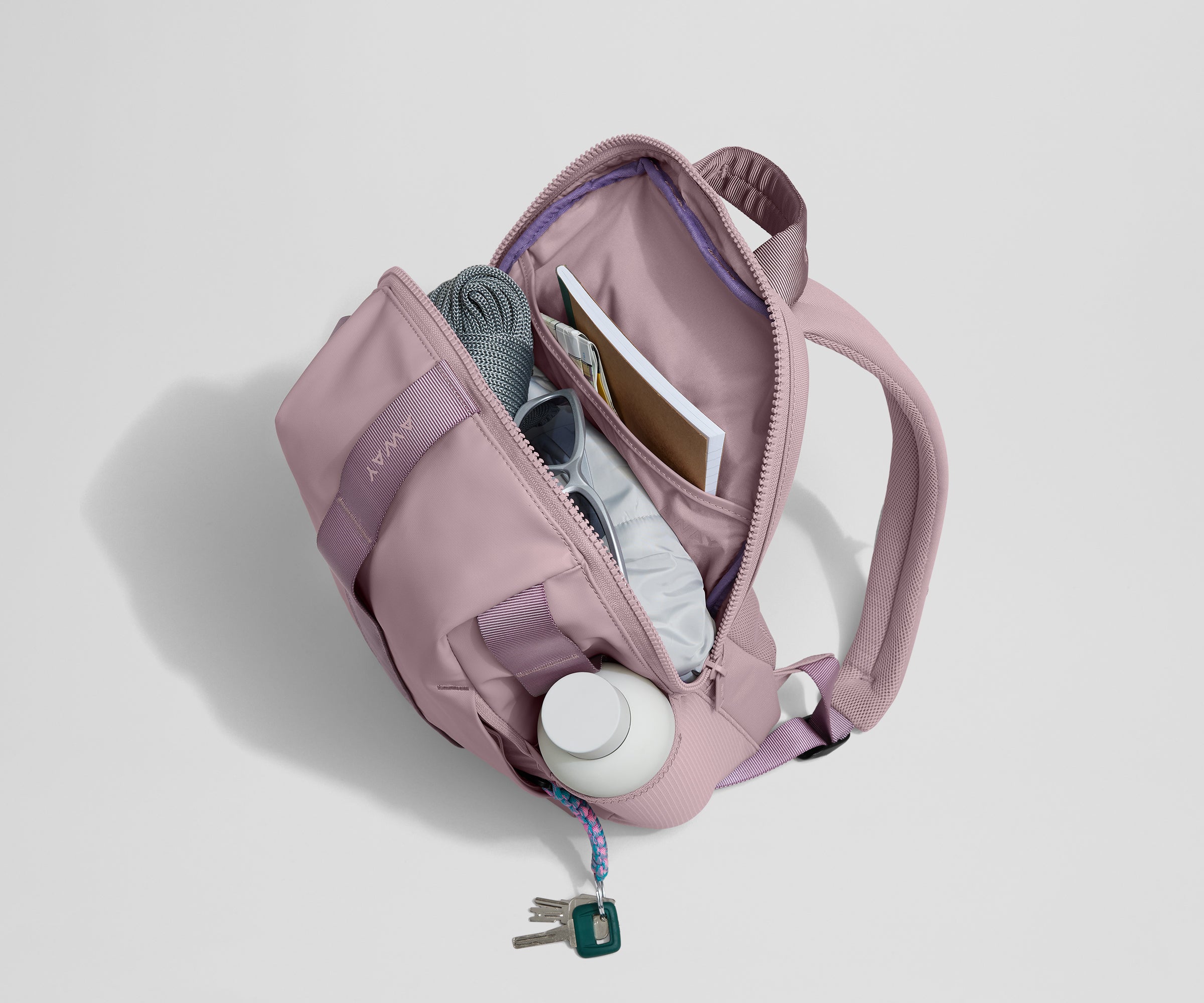 20L Active Daypack in Meadow Mauve - Lightweight Hiking Backpack for Women & Men, Perfect for Outdoor Adventures, Travel & Daily Commute