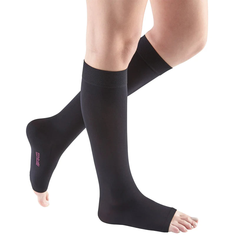 Medi Comfort 30-40mmHg Open Toe Calf Compression Socks - Extra Wide Petite Size for Women - Perfect for Travel, Pregnancy & Varicose Vein Relief