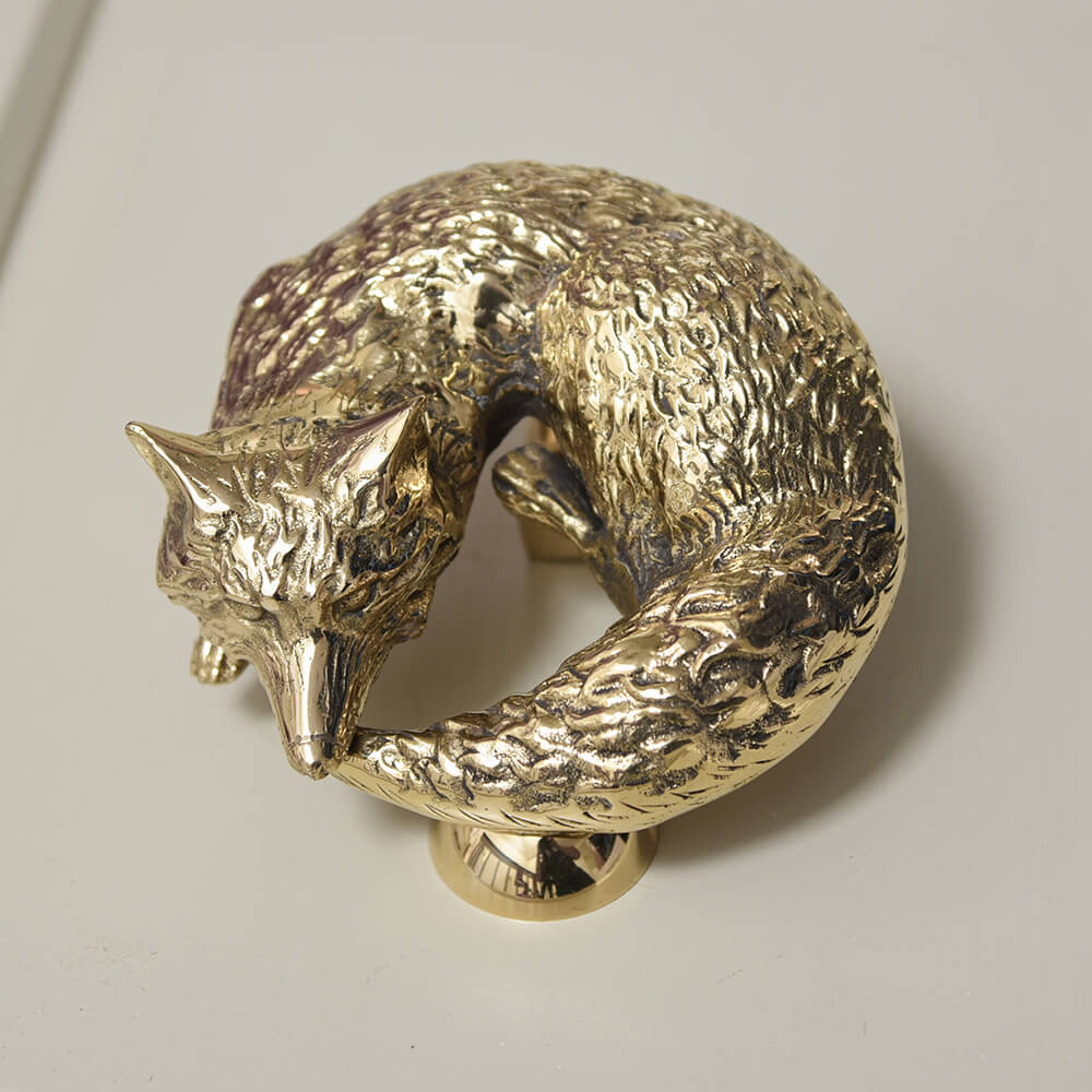 Vintage Brass Fox Door Knocker - Handcrafted Solid Brass Door Knocker for Home Decor - Perfect for Farmhouse, Cottage & Traditional House Entryways