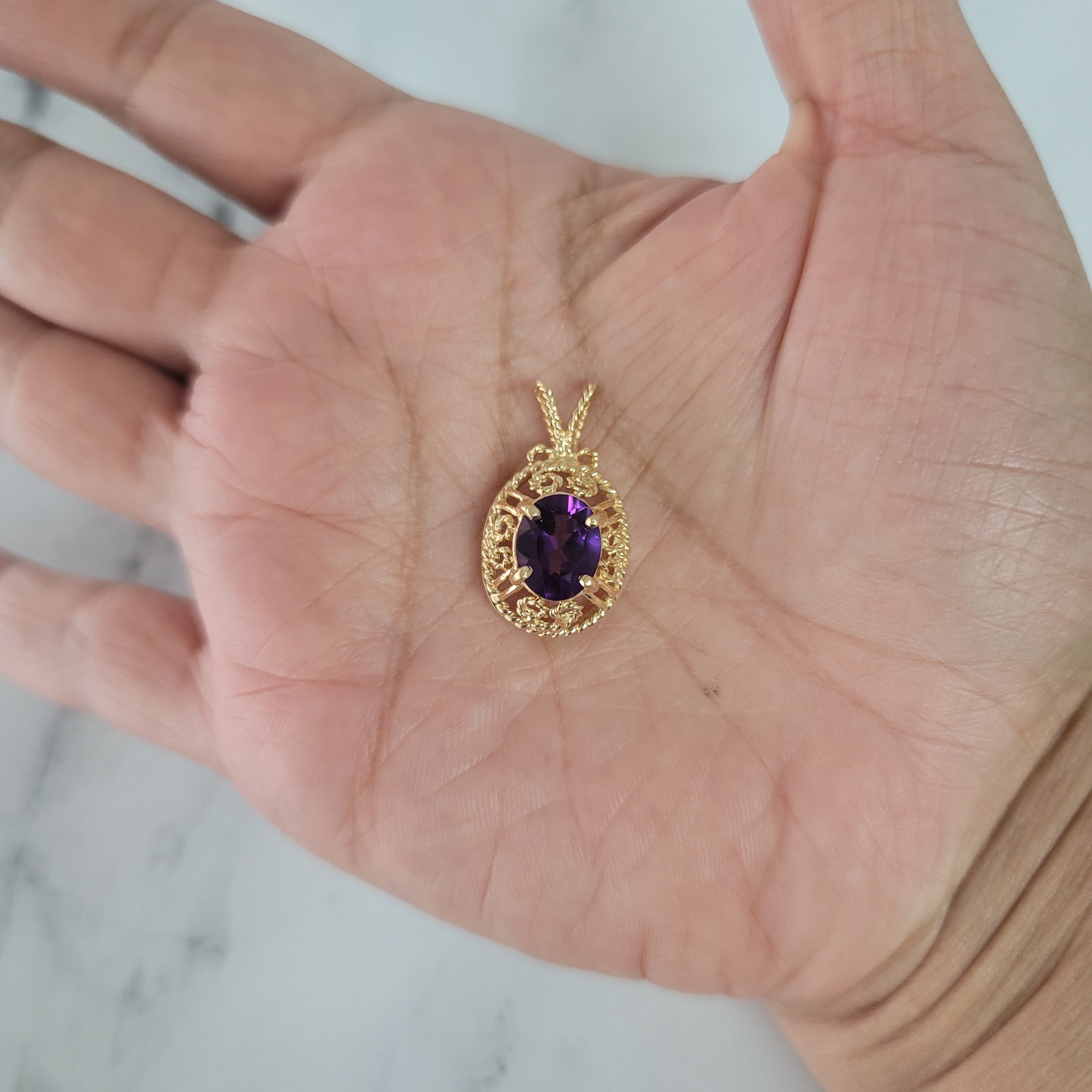 14K Yellow Gold Amethyst Vintage Bezel Necklace – Elegant Jewelry for Women, Perfect for Weddings, Parties & Special Occasions