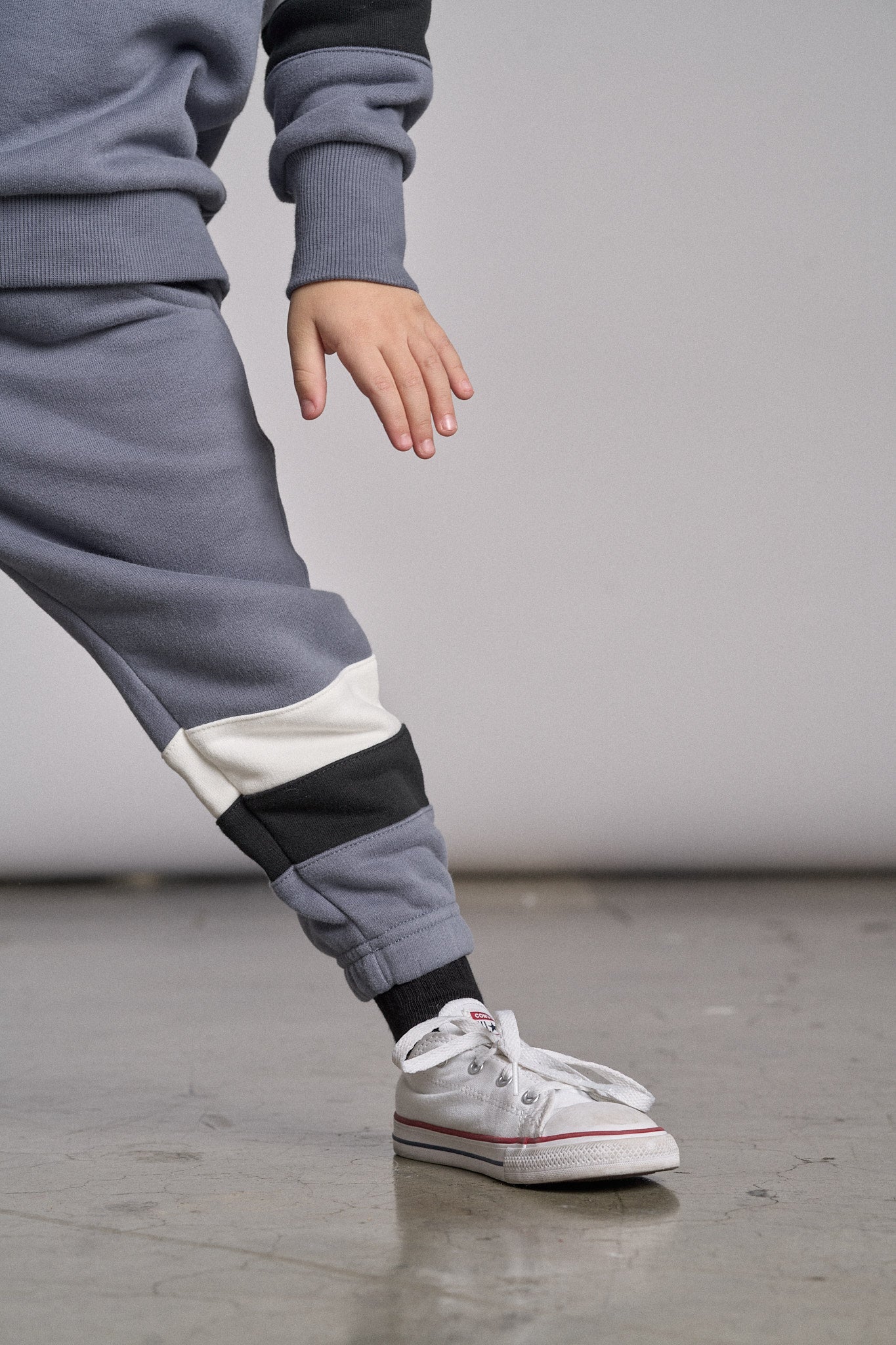 Premium High-Waist Striped Sweatpants for Women - Soft & Comfortable Blue Lounge Pants - Perfect for Yoga, Running & Casual Wear