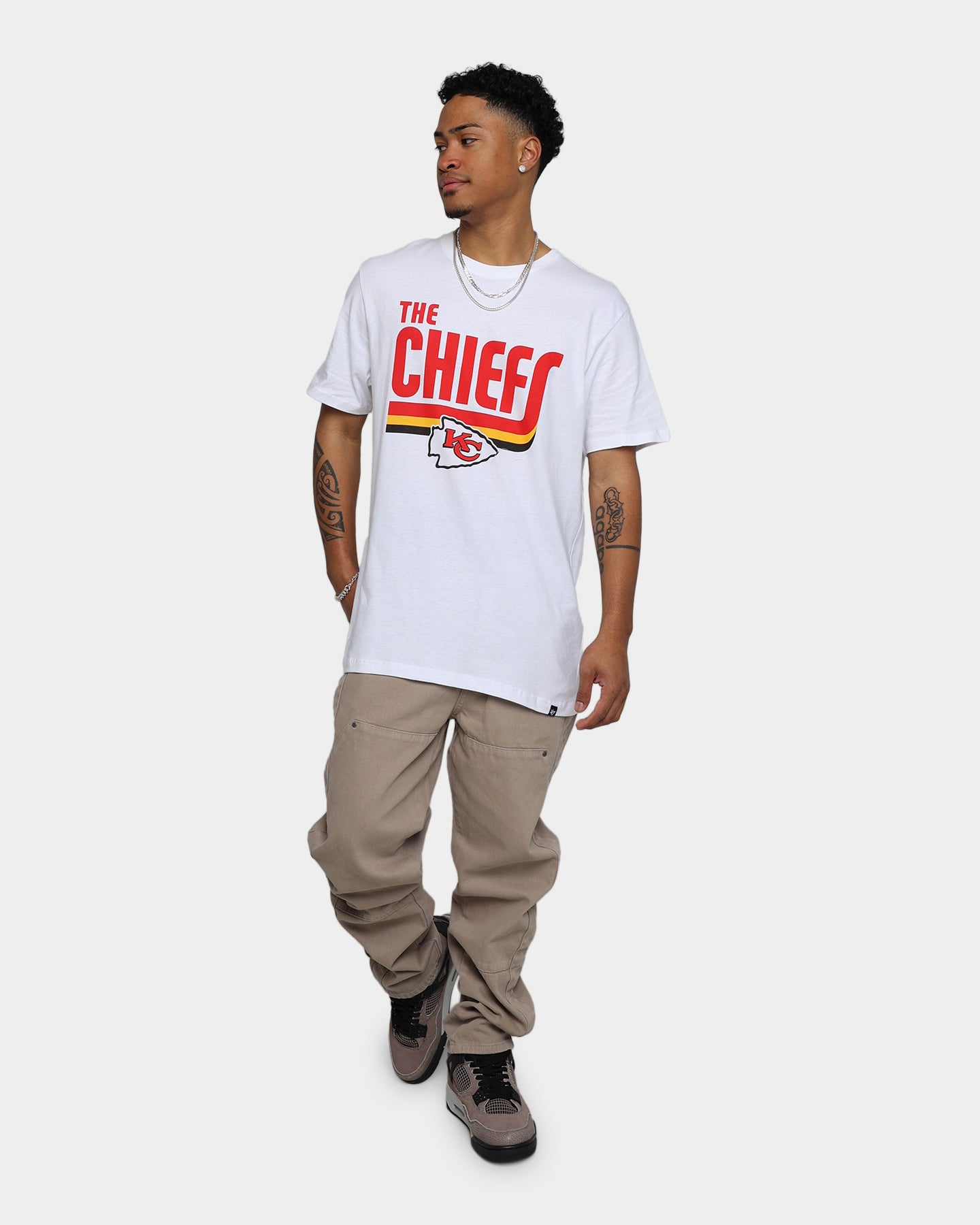 47 Brand Kansas City Chiefs Super Rival T-Shirt - White Wash - Officially Licensed NFL Apparel for Football Fans & Game Day Outfits