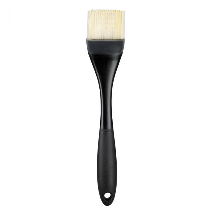 OXO Silicone Basting Brush for Cooking & Grilling - Heat-Resistant Kitchen Basting Brush for BBQ, Baking, and Marinades - Perfect for Basting Meats, Vegetables, and Sauces