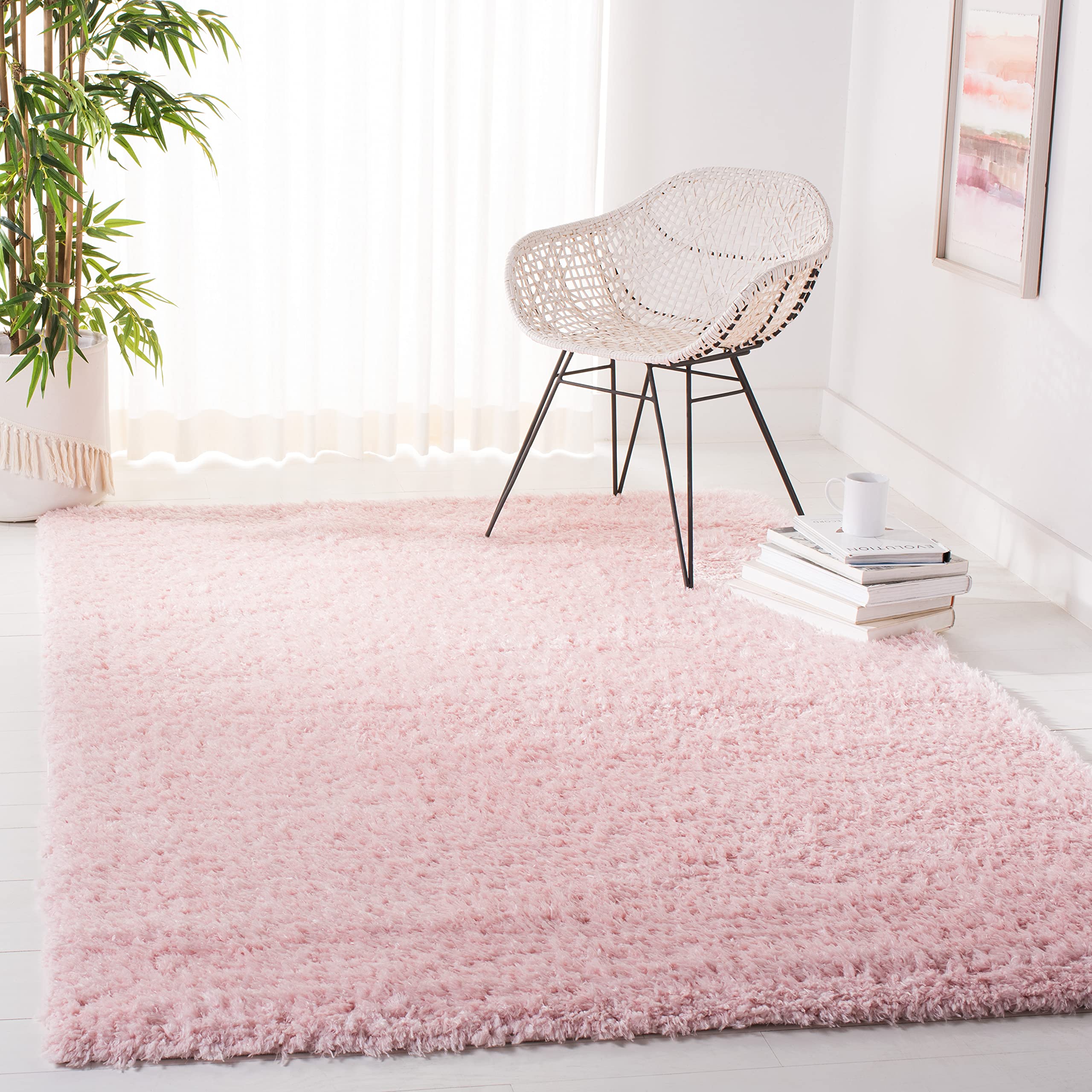SAFAVIEH Madrid Shag Collection 5' x 8' Blush Area Rug - Solid Non-Shedding Plush 1.6-inch Thick - Perfect for Living Room, Bedroom, Dining Room & Entryway - Soft & Cozy Home Decor for Modern Spaces