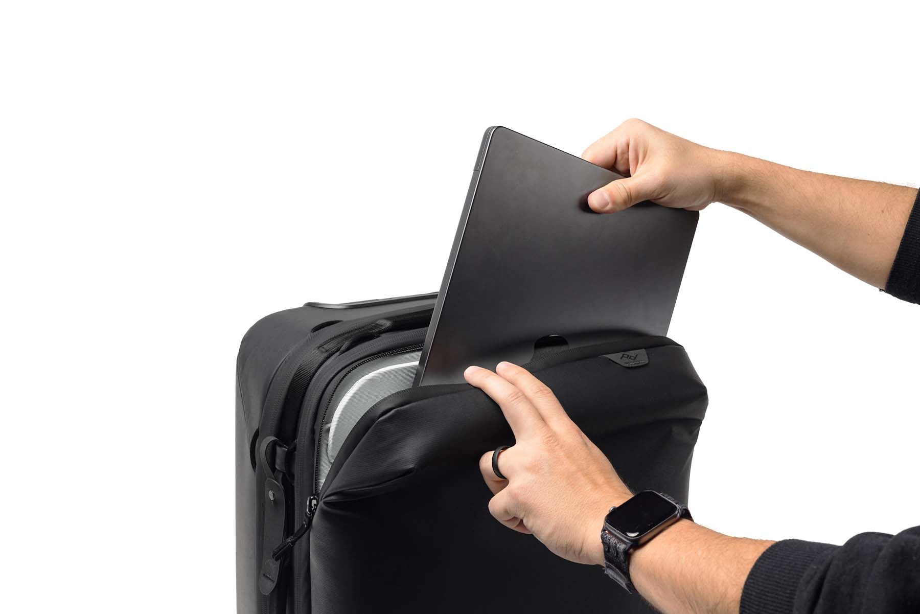 Peak Design Roller Pro Carry On Luggage - Premium Expandable Travel Suitcase with TSA Lock, Lightweight & Durable for Business Trips & International Travel