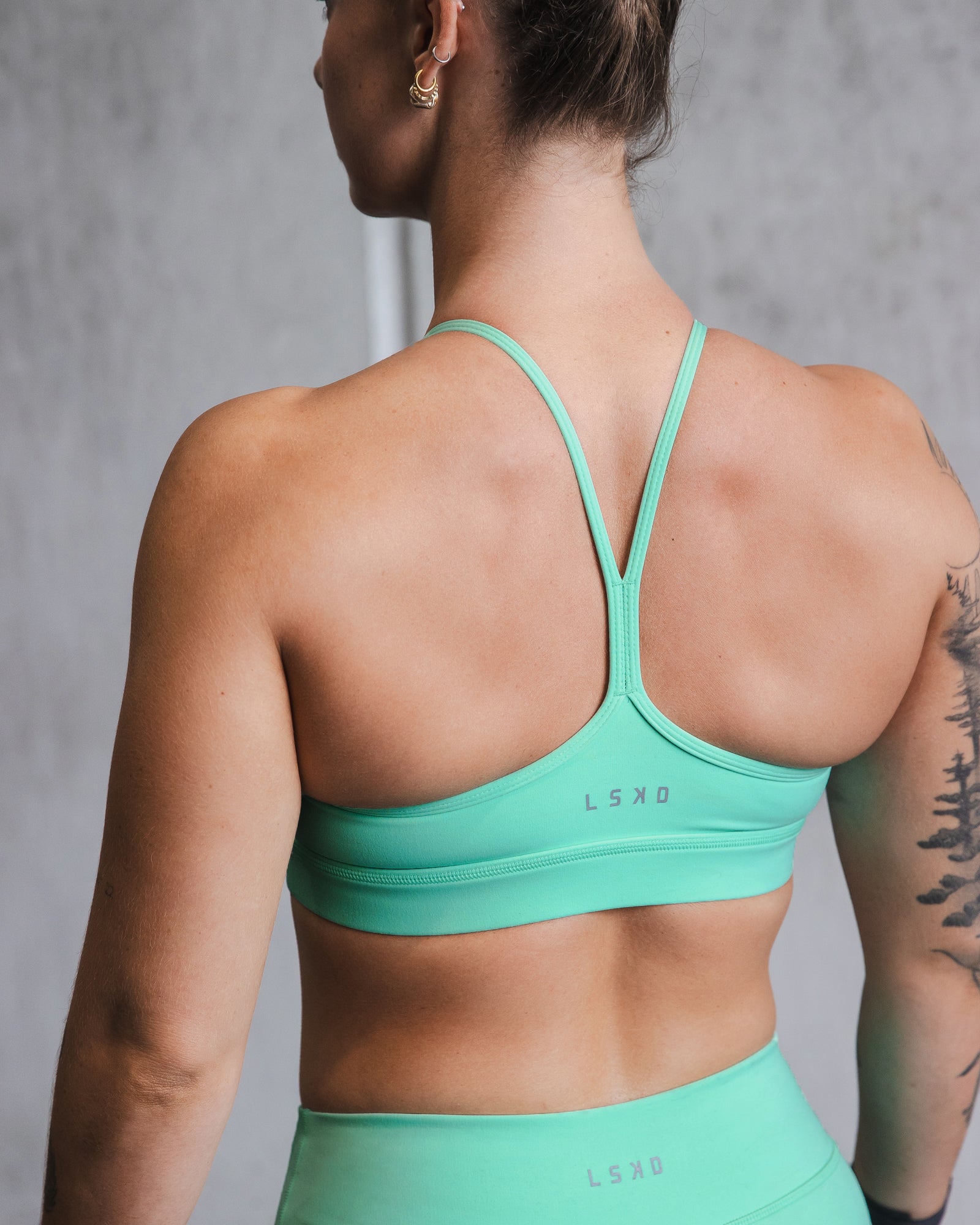 High Neck Sports Bra for Women - Supportive & Breathable Workout Top for Running, Yoga & Gym - Cockatoo Design