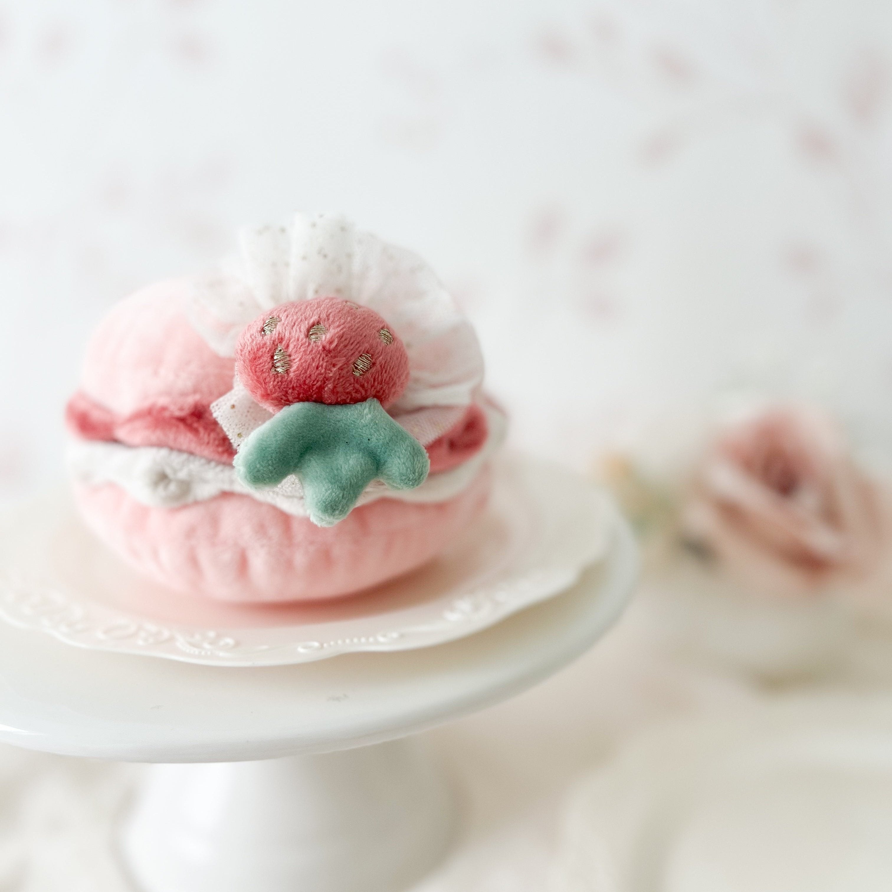 Marie Macaron - Premium French Macarons Gift Box | Delicious Almond Cookies for Parties, Weddings & Special Occasions
