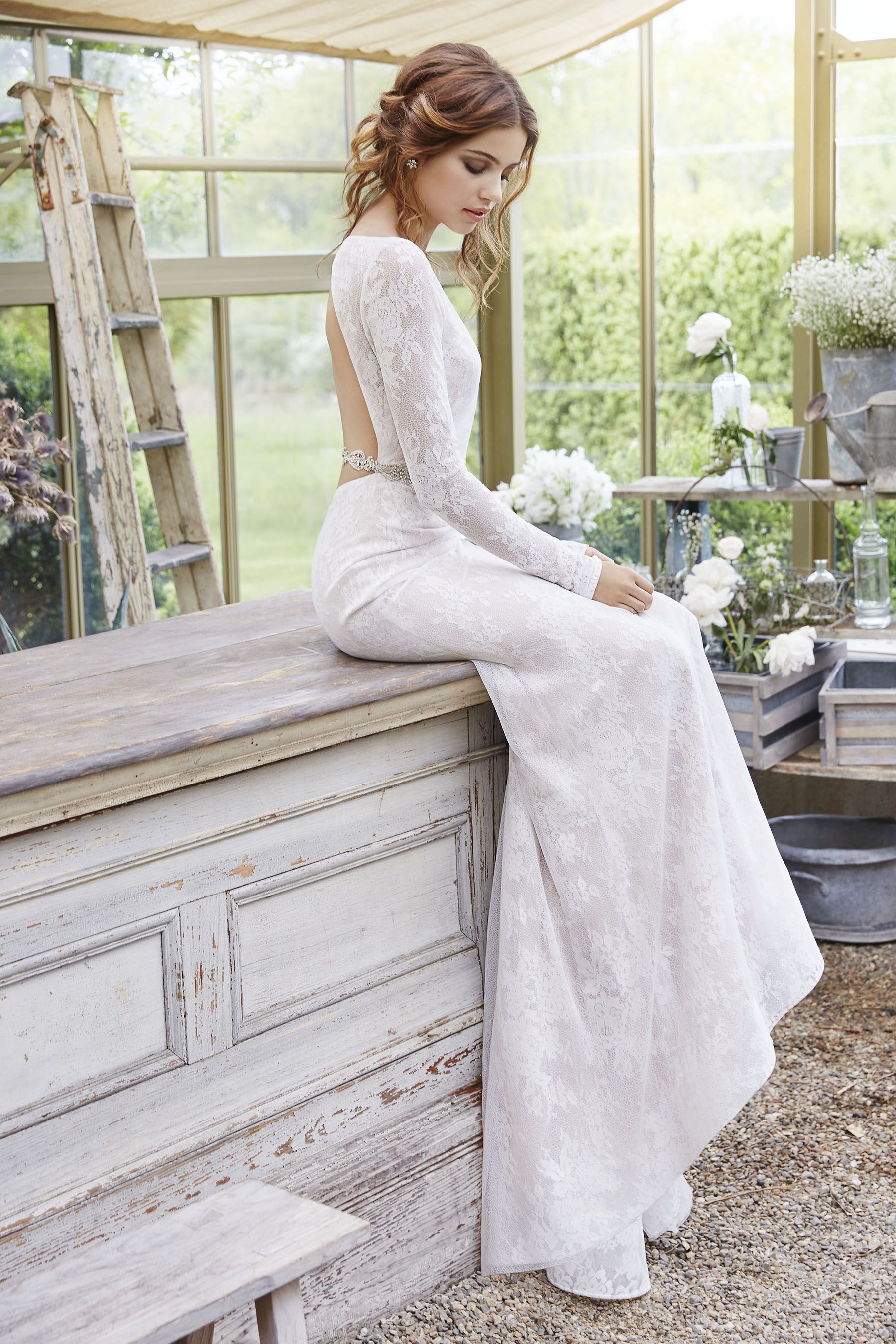 Tara Keely 2653 Elegant Sample Wedding Gown - Perfect for Bridal Show, Photo Shoot & Special Occasions