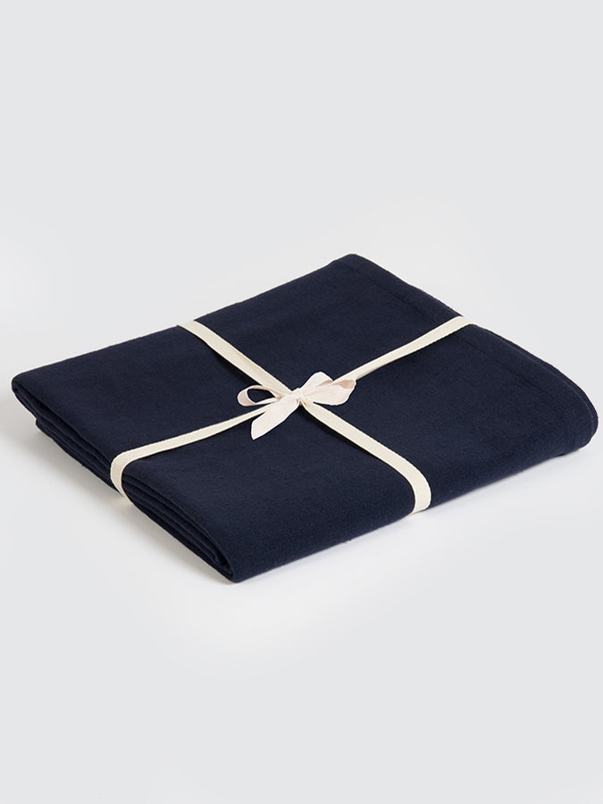GOTS Certified Organic Cotton Yoga Blanket for Meditation, Hot Yoga, and Home Practice - Eco-Friendly & Soft Yoga Mat Cover